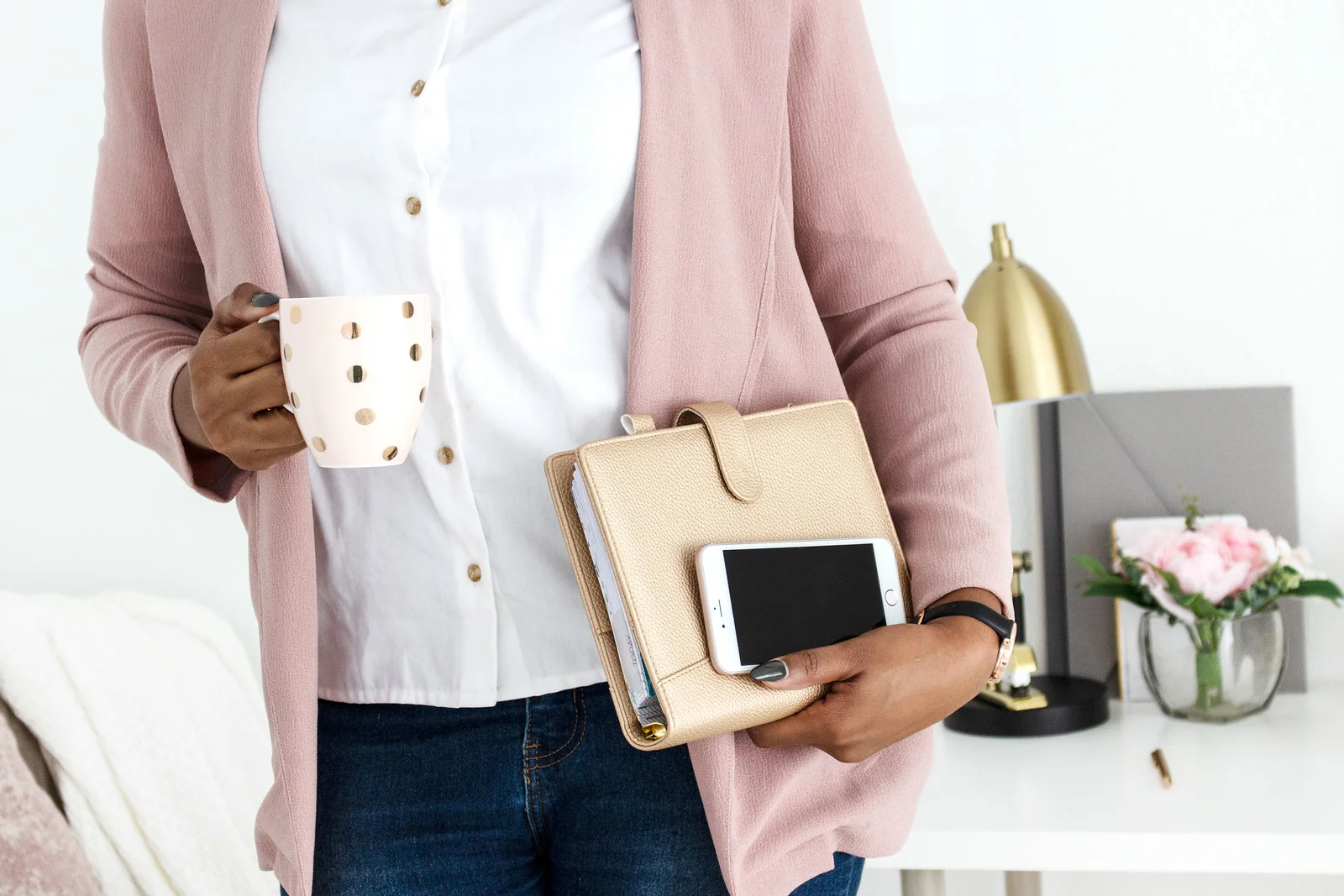 Don't Automate What You Could Communicate | Is automation hurting your business? If you are a small business, you need to take the time to build your social media platform before you automate too much of it. Check out my article for more information on why automation is not your friend in 2019! #SocialMedia #SocialMediaMarketing #SmallBusiness #SmallBusinessMarketing