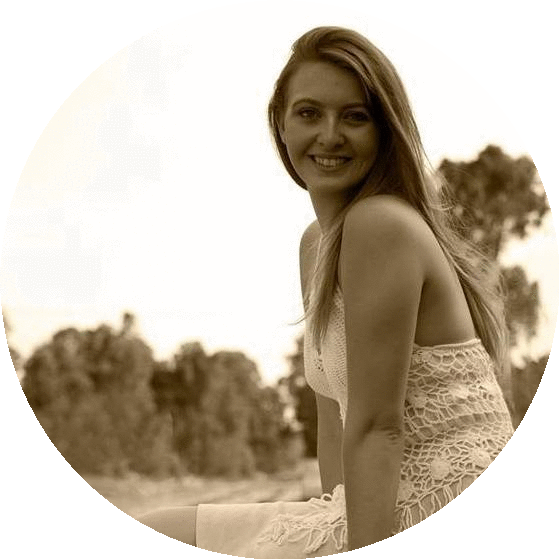 Sami Cooke photoshoot.gif
