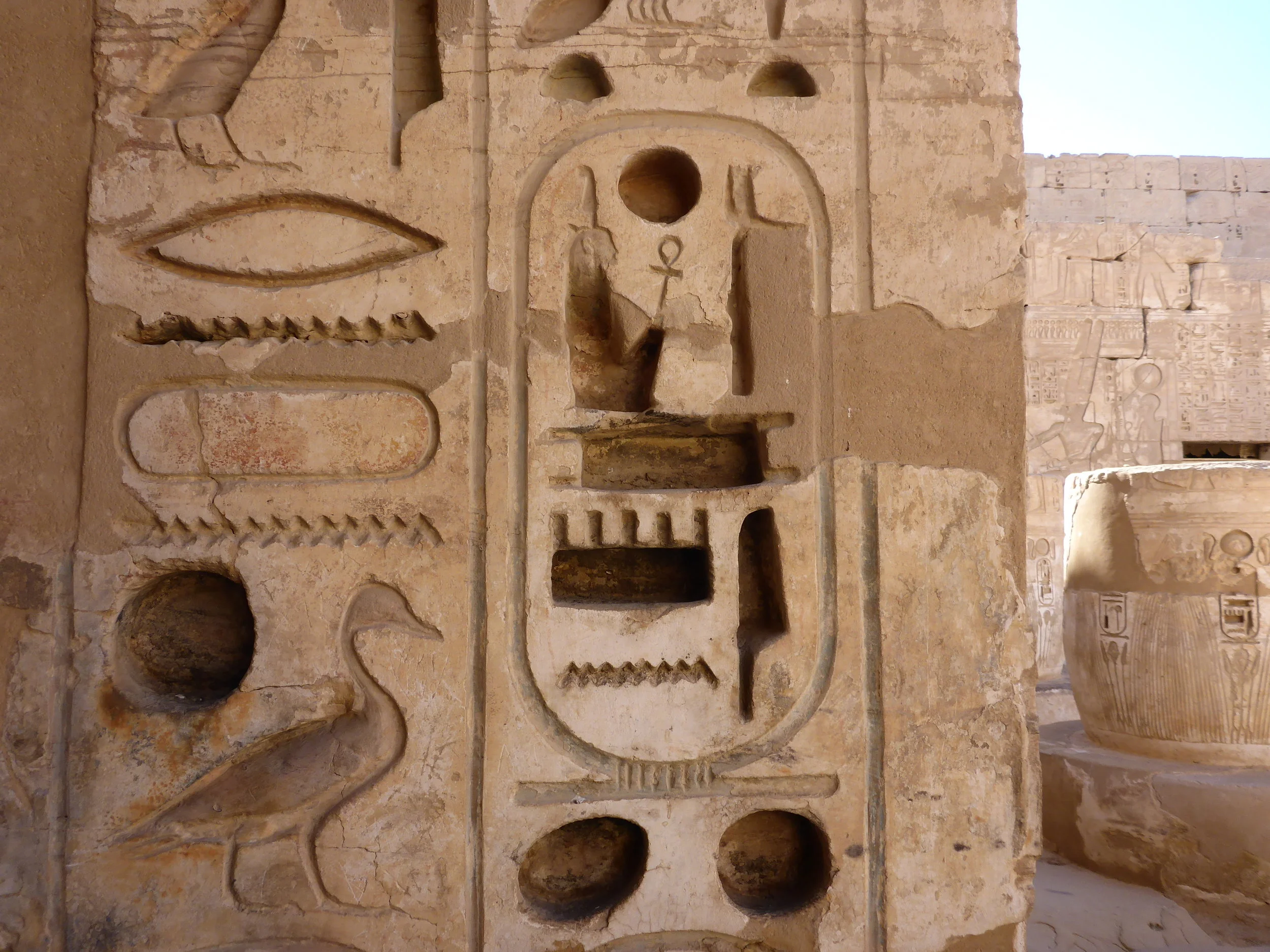 Extra deep cartouche to prevent erasing at Amun temple