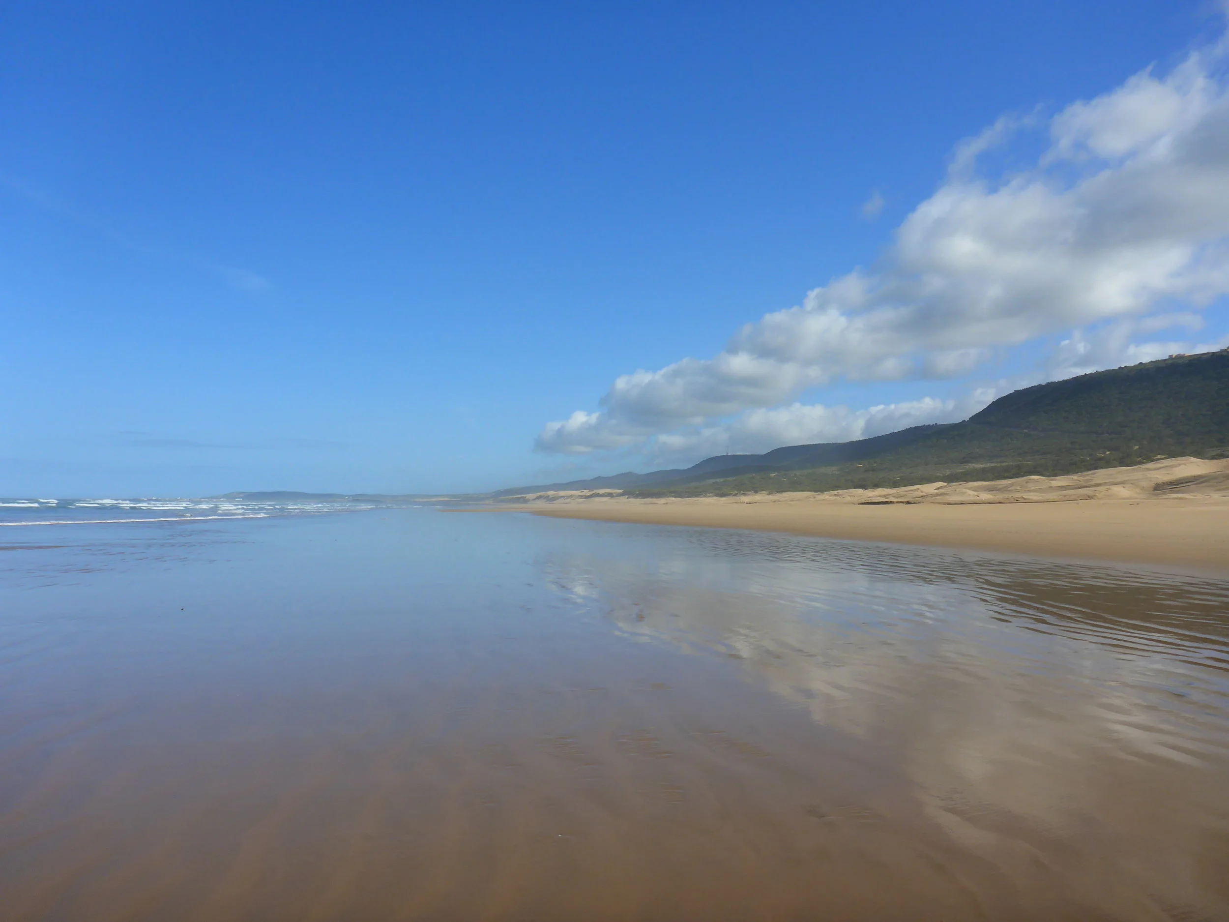Walk to Moulay Bouzarqtoune