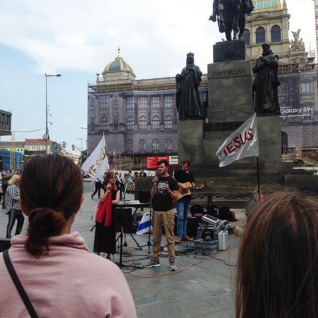 &bull;Praise Jesus for he sets people free!!
&bull;A team from Herrnhut led worship on the square today and ended with a powerful testimony! .
.
.
.
.
.
.
.
.
.
#ywamprague #godisgood #czechrepublic #testimonies #worship #ywam #sharing #outreach #her