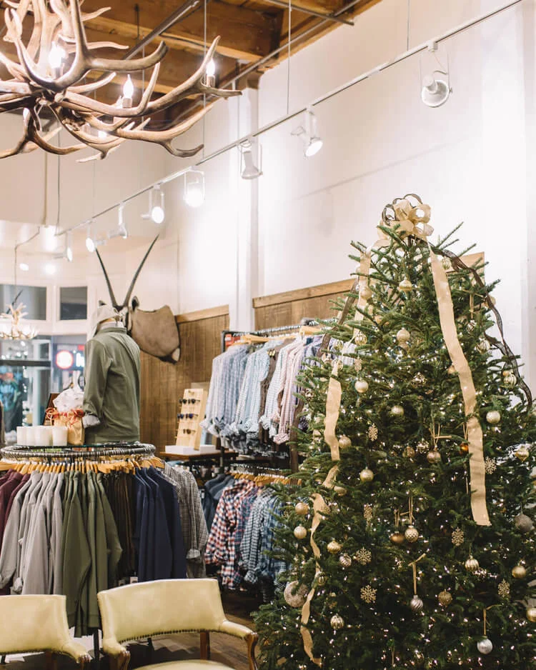 warehouse-row-annual-holiday-open-house-christmas-tree.jpg