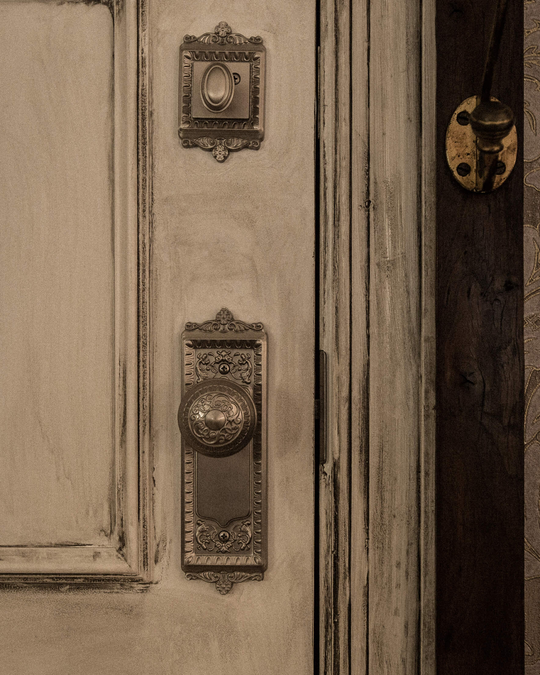 READ_HOUSE_311_DOOR_PHOTO.jpg