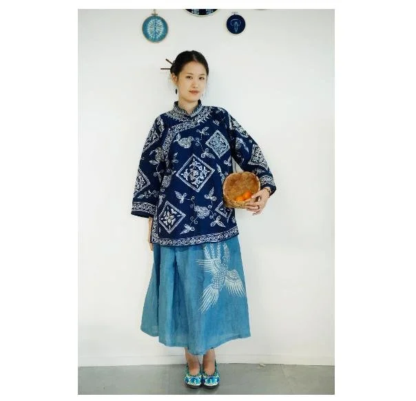 Miao wax resist indigo dyed Yicrafts