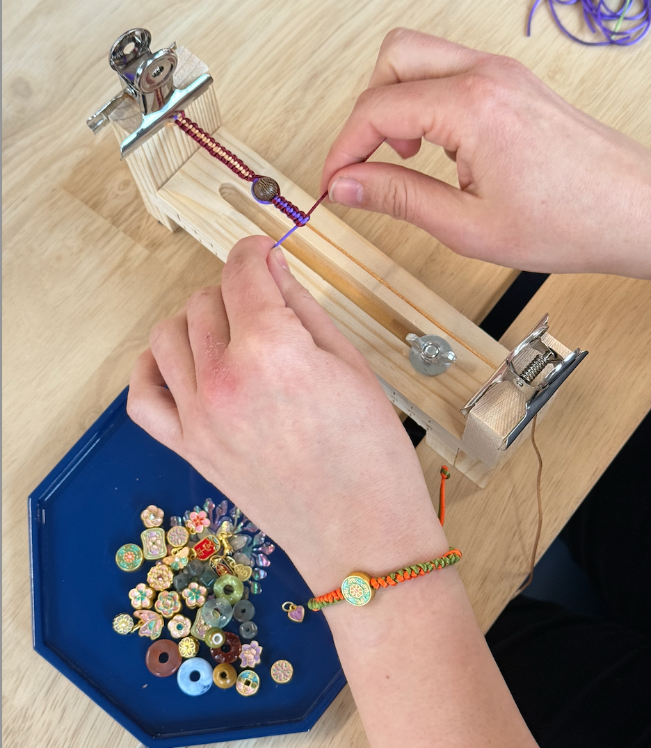 bracelet making.png