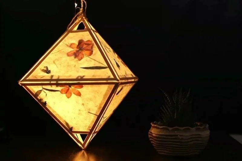 diamondlantern2.jpg