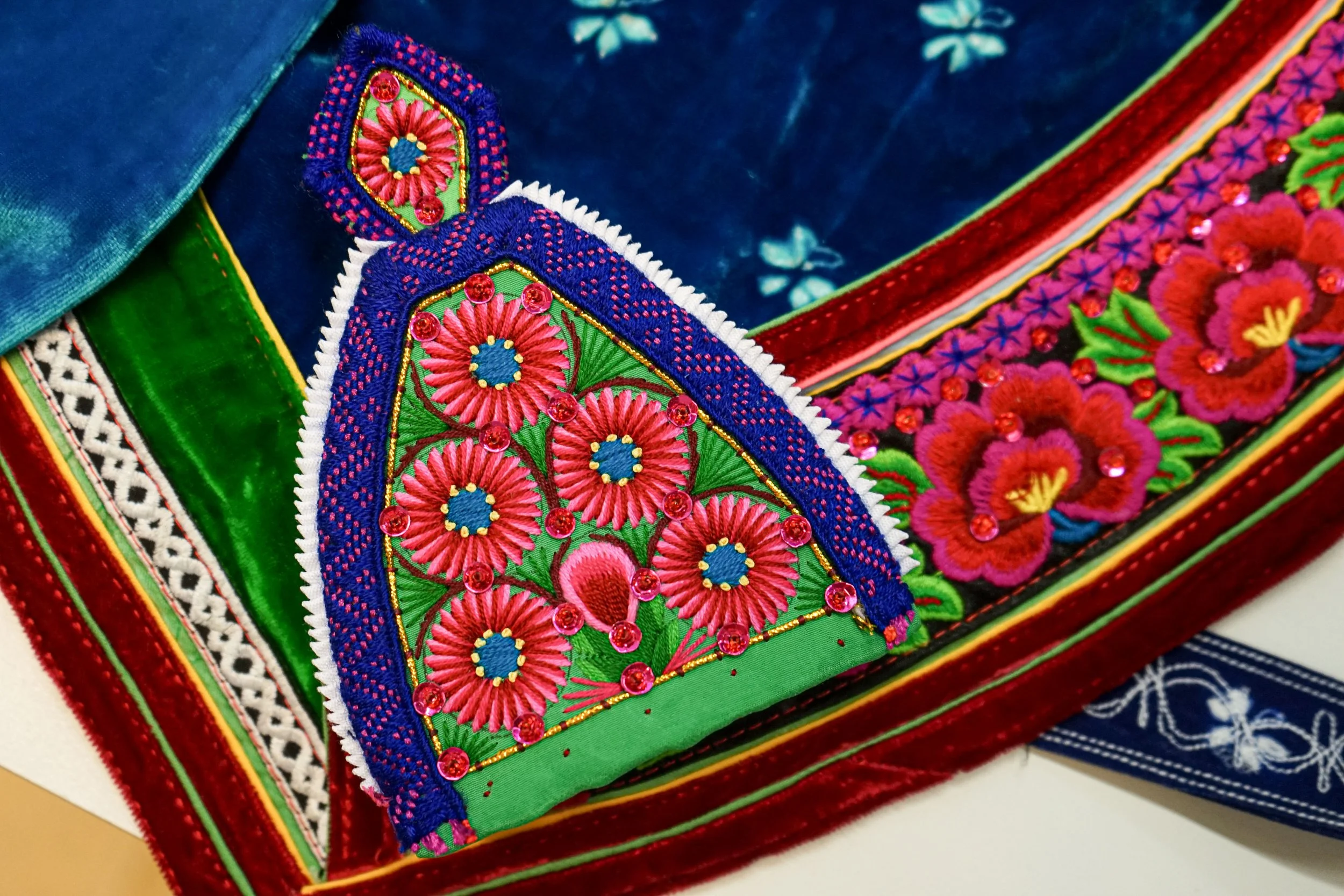 Bai Embroidery Workshop