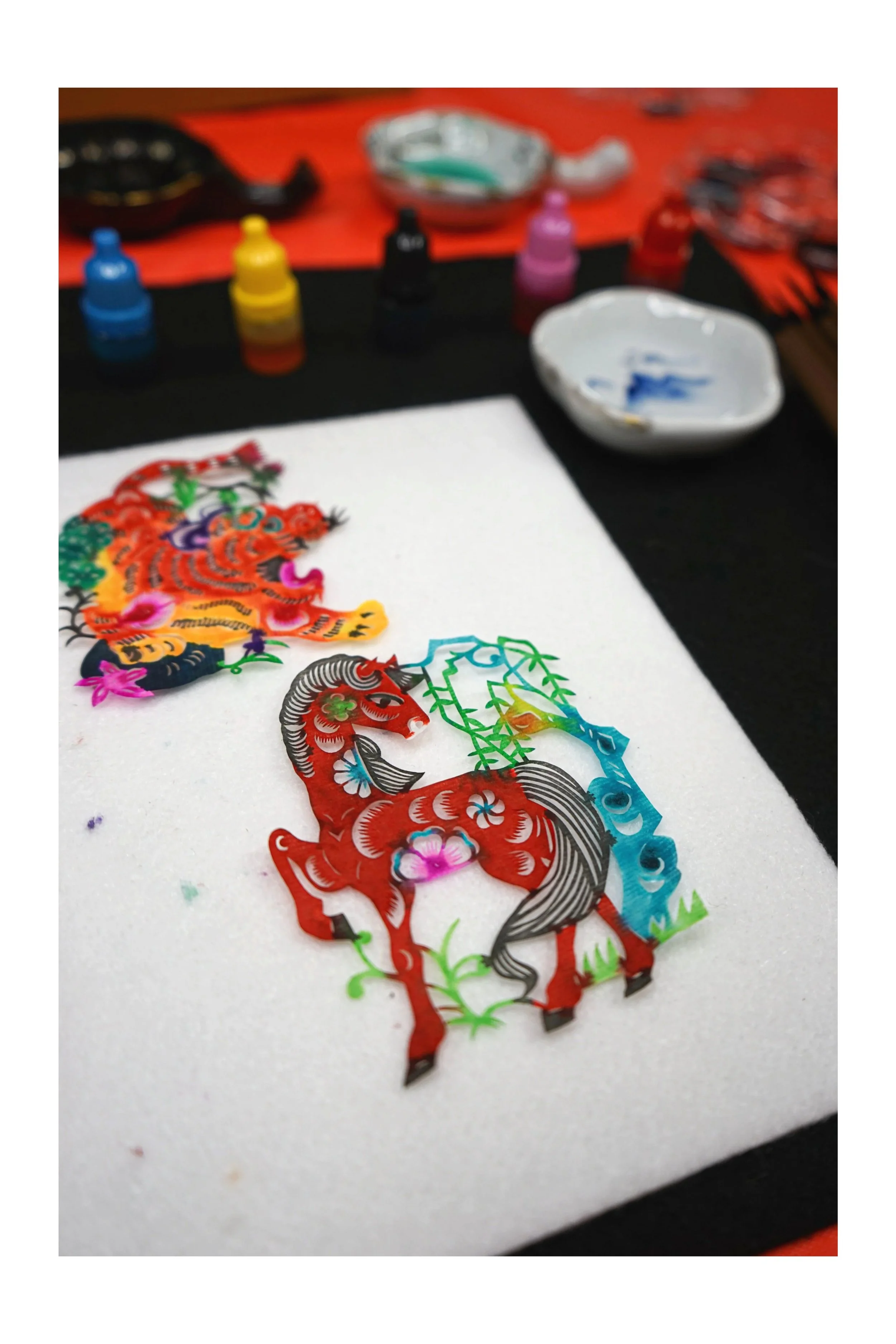 Yuxian+paper-cut+painting4.jpg