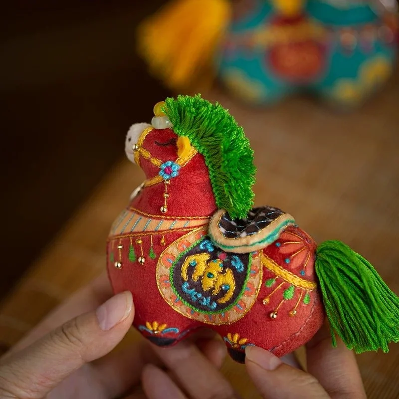 Horse embroidery3.jpeg