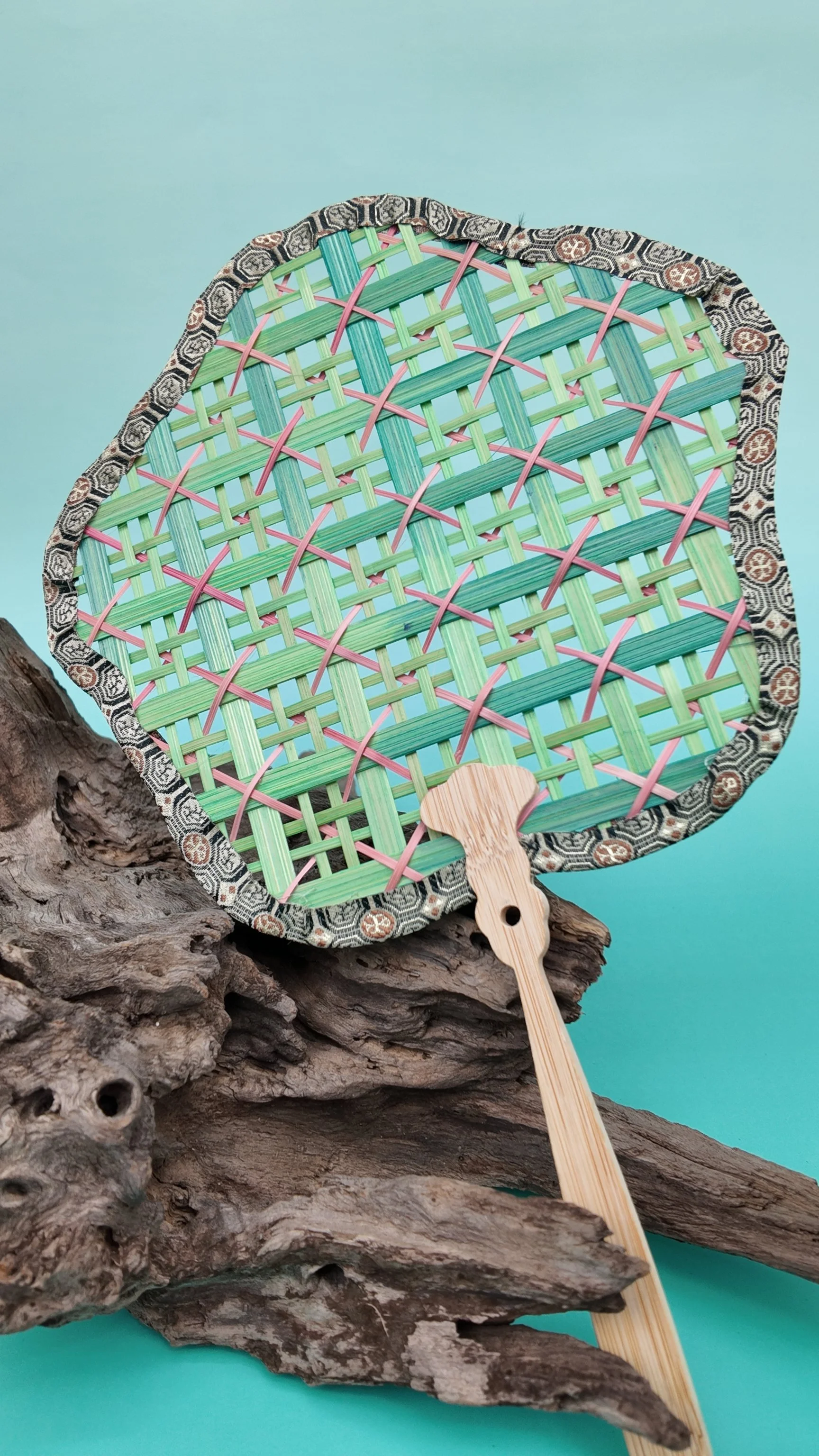bamboo weaving fan1.jpeg
