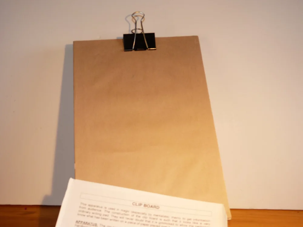 Basic Clipboard — product photograph