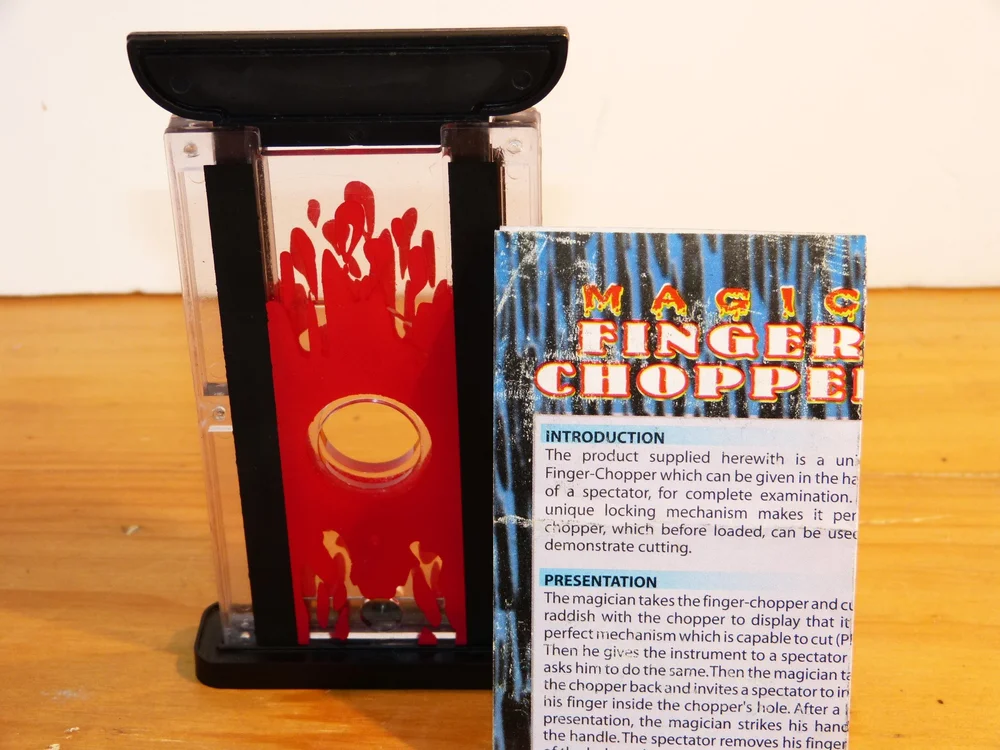 Finger Guillotine — product photograph