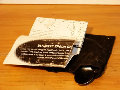 Ultimate Spoon Bend — product photograph