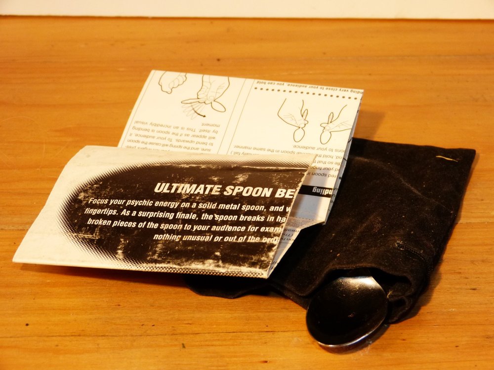 Ultimate Spoon Bend — product photograph