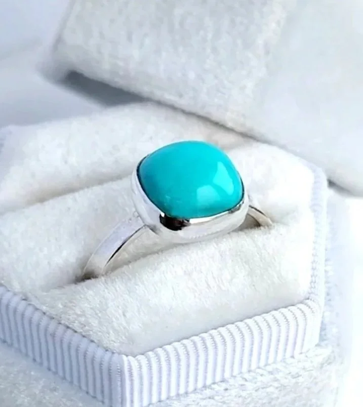 Turquoise Cabochon Sterling Silver Ring