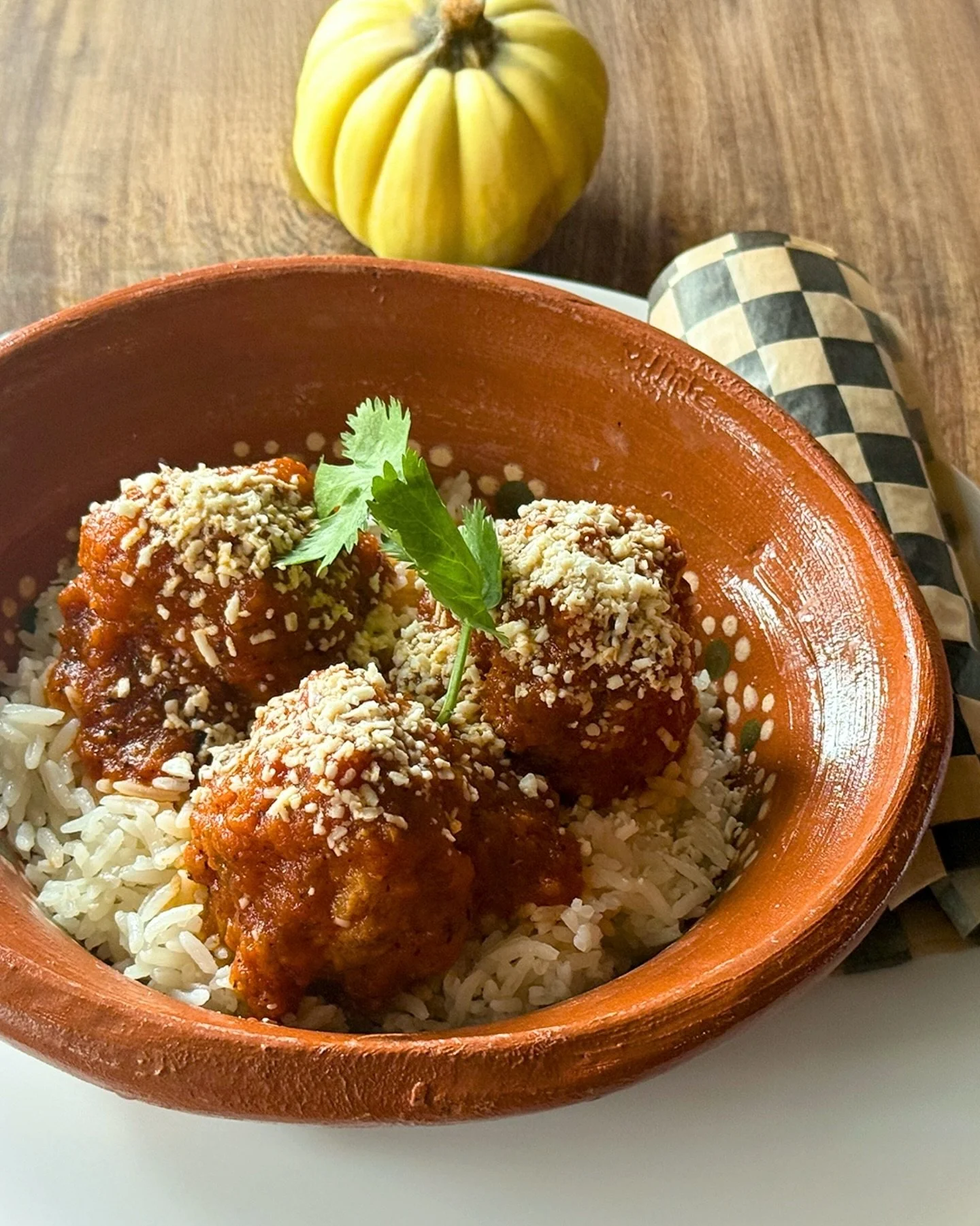 New Seasonal Menu at Zona Rosa! 🔥

We&rsquo;re bringing the heat and heart of scratch-made Mexican flavors to your table. From the cozy Sopa de Conchas with crispy taquitos for dipping, to our Quesadilla de Brussels loaded with goat cheese and pecan