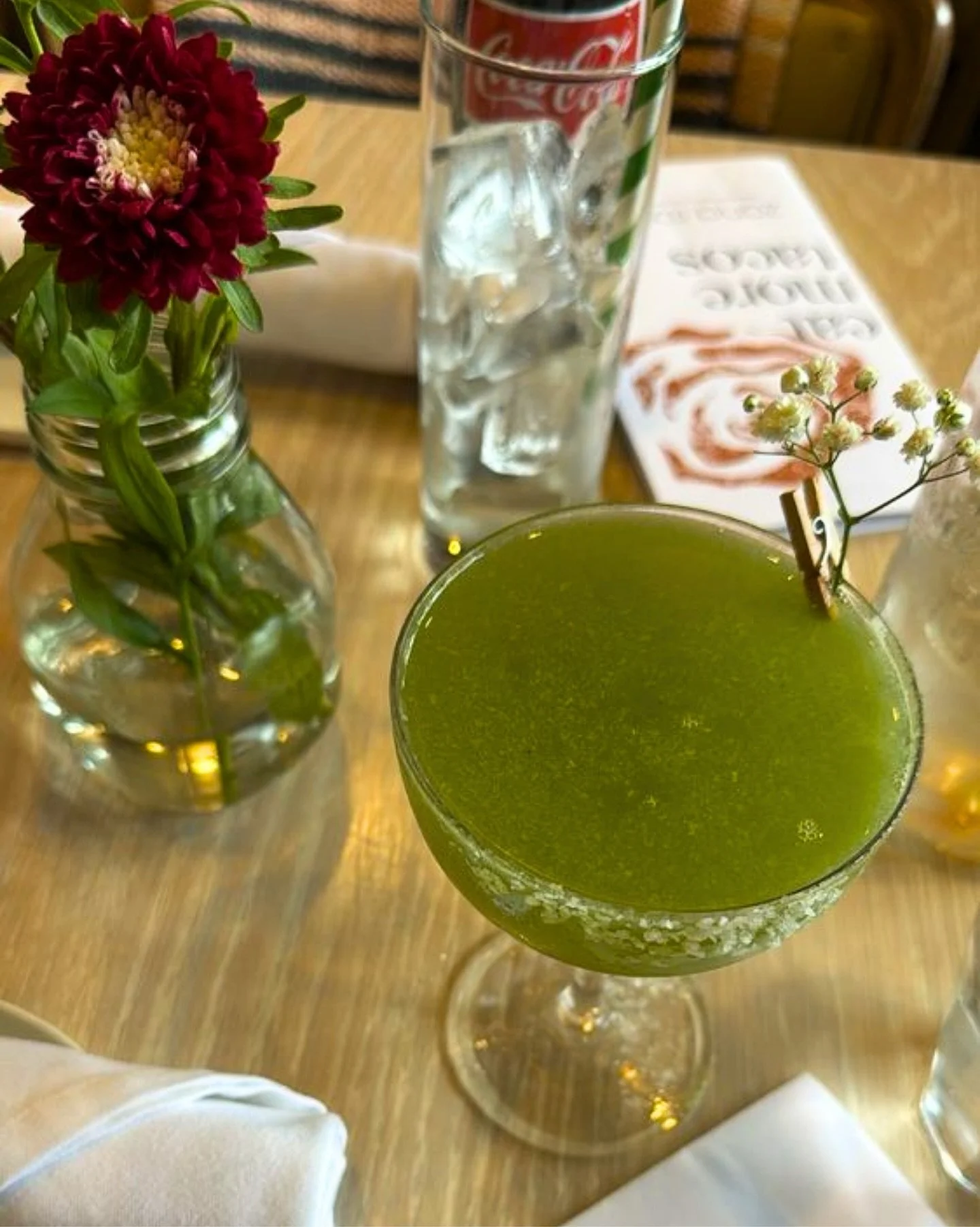 The holidays should feel joyful &mdash; not like a juggling act. Whether you&rsquo;re hosting your team, your family, or your favorite group of friends, Zona Rosa is here to make it effortless and unforgettable.

✨ Full-service holiday catering
✨ Pri