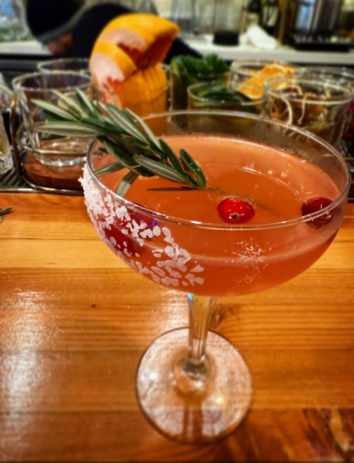 Fiesta in a glass at Zona Rosa San Jose 🍸✨

If you&rsquo;re in the mood to sip something that feels like a celebration, the Mexico City Cosmo is calling your name. This vibrant beauty blends smooth reposado tequila, a splash of Cointreau, fresh lime