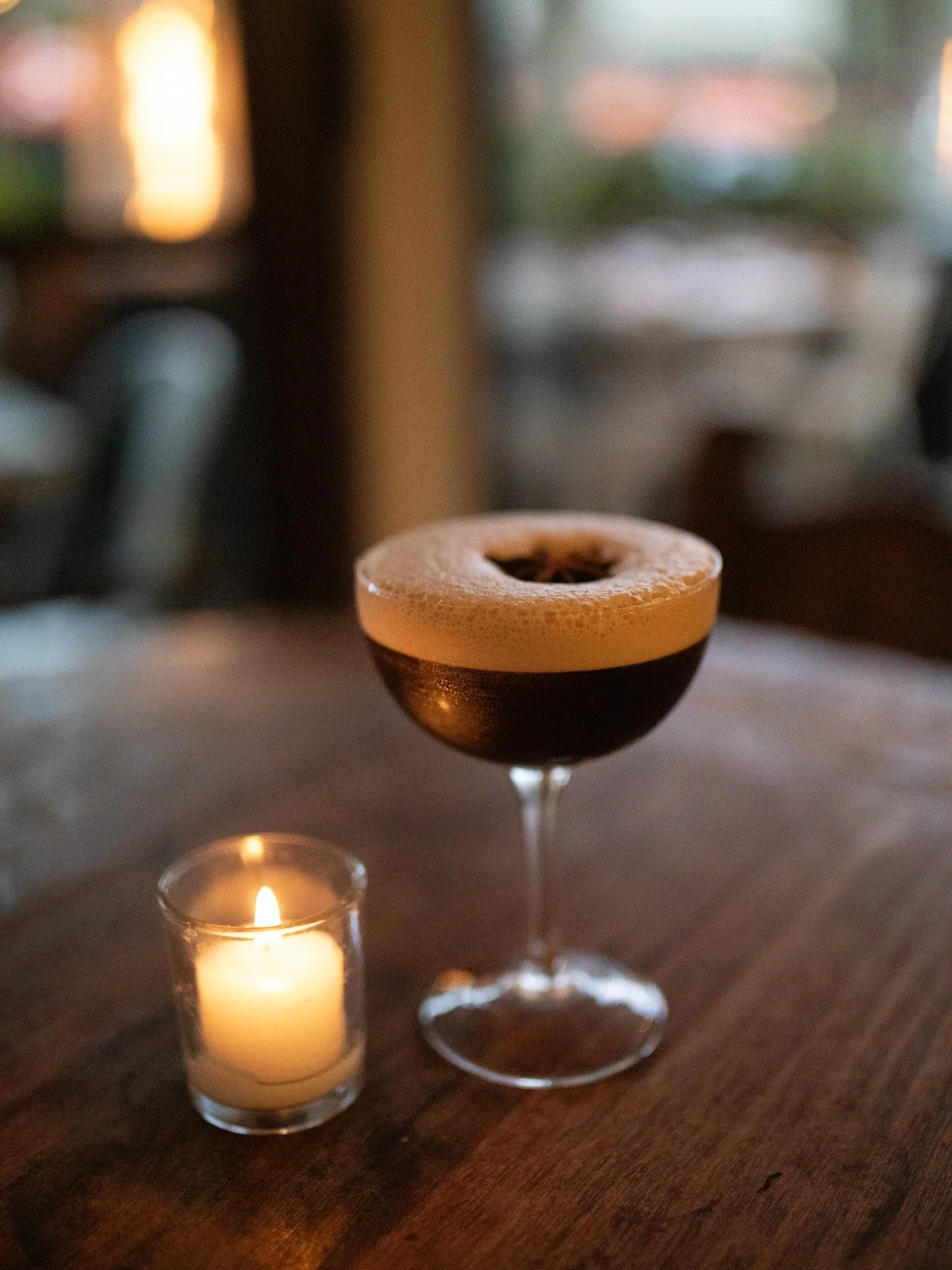 All day brunch just got a glow up ☕️✨
Meet Carajillo the bold little sister of the espresso martini.

Join us at Zona Rosa San Jose and sip it all day long 🍸
.
.
.
#zonarosasanjose #carajillo #espressomartini