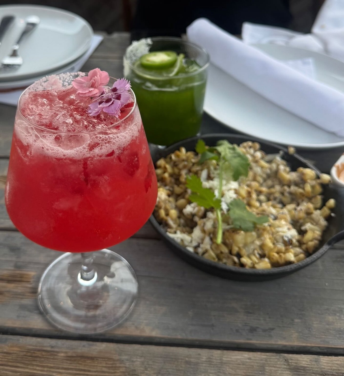 Halfway to the weekend calls for tacos, margaritas, and a little midweek reset at Zona Rosa 🌮✨

Whether your Wednesday needs happy hour, chips and guac therapy, or just an excuse not to cook tonight&hellip;we&rsquo;ve got you covered.

Meet us at th