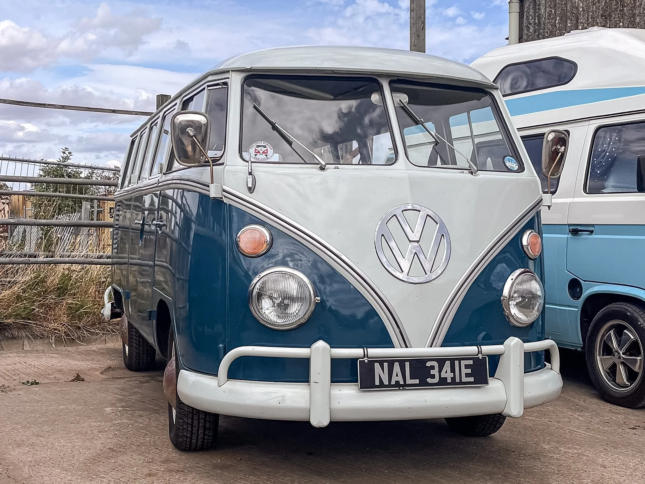 '67 VW Split-Screen Minibus