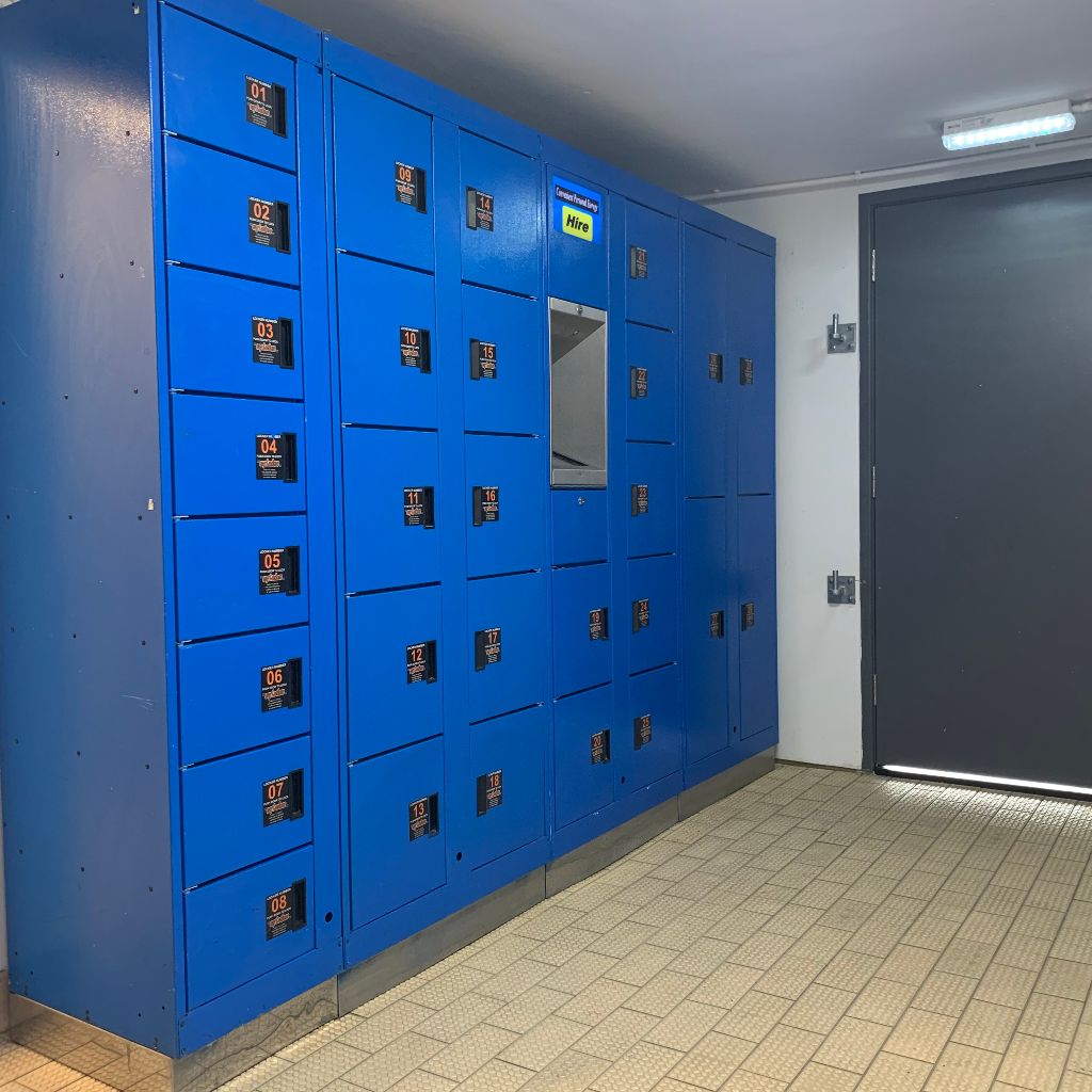 lockers.jpg