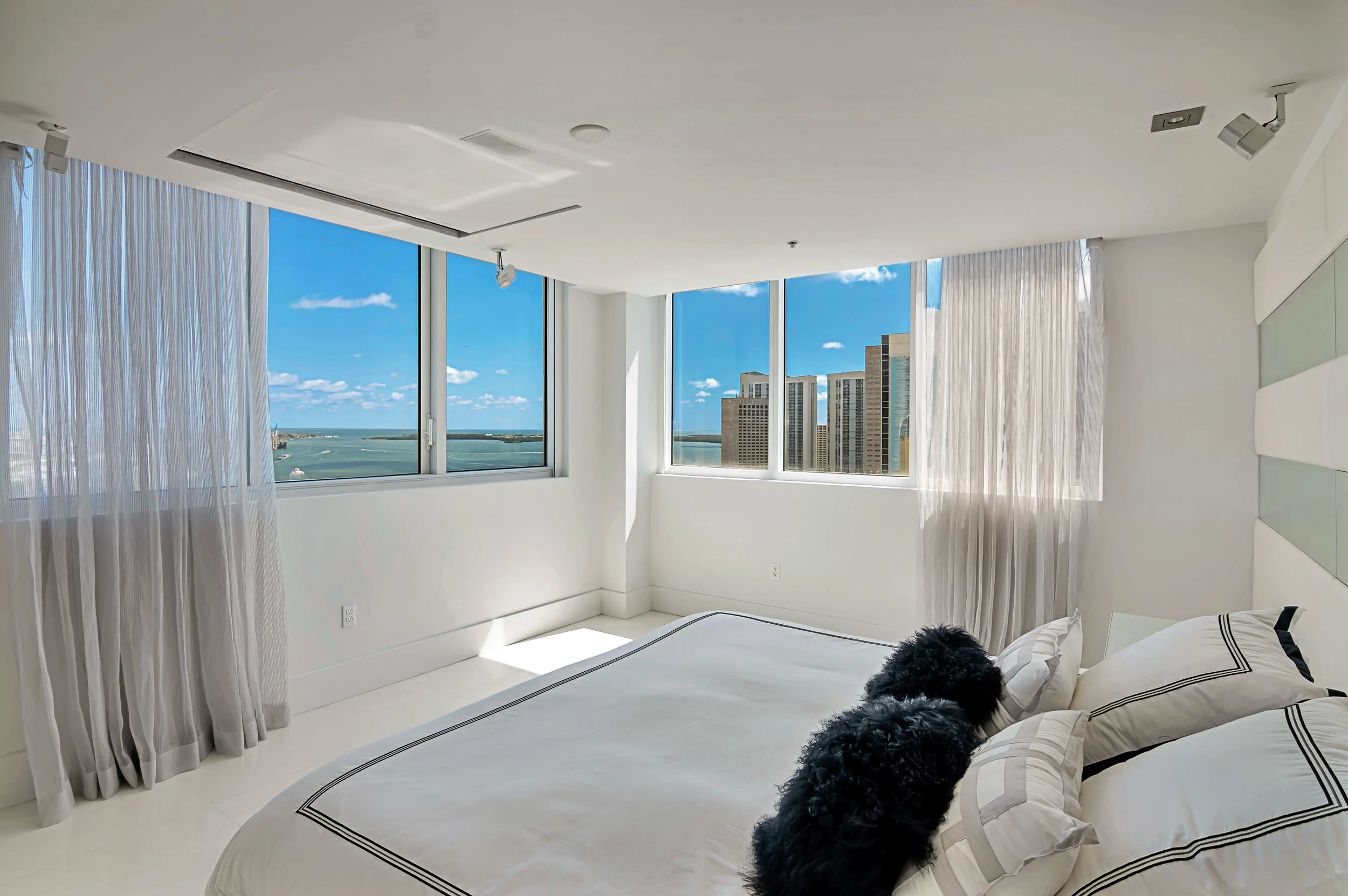 Bedroom.jpg