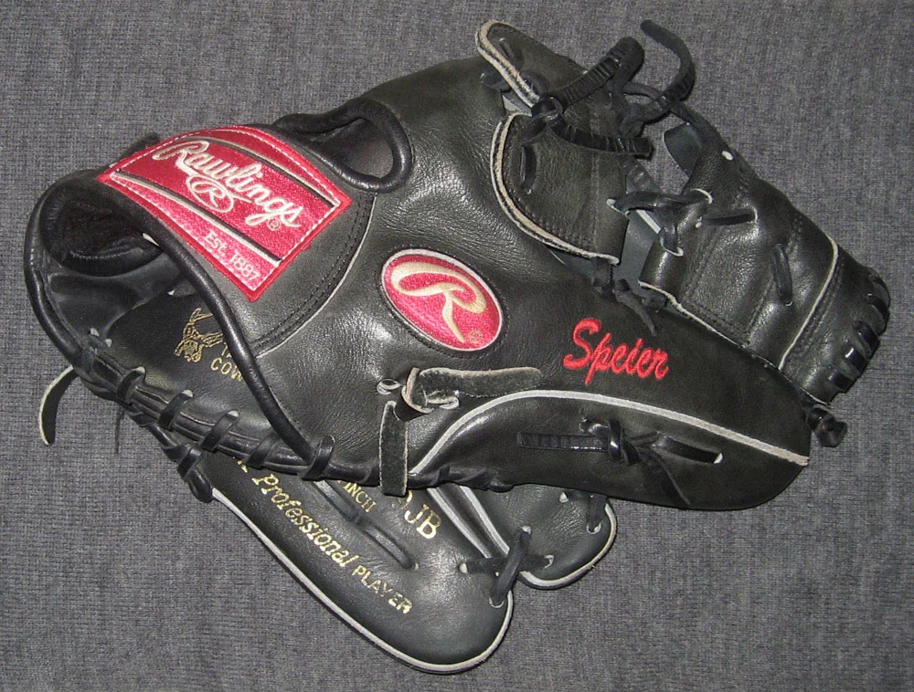 ryan_speier_glove2.jpg