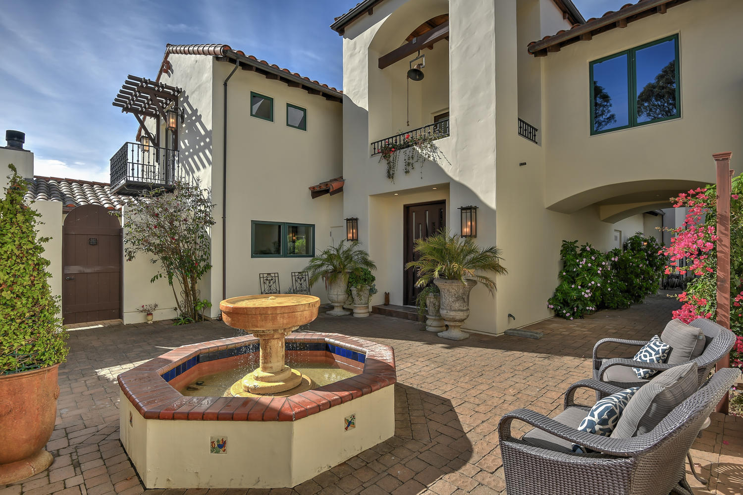7_3737 Coyote Canyon Soquel CA-large-005-23-Courtyard View-1500x1000-72dpi.jpg