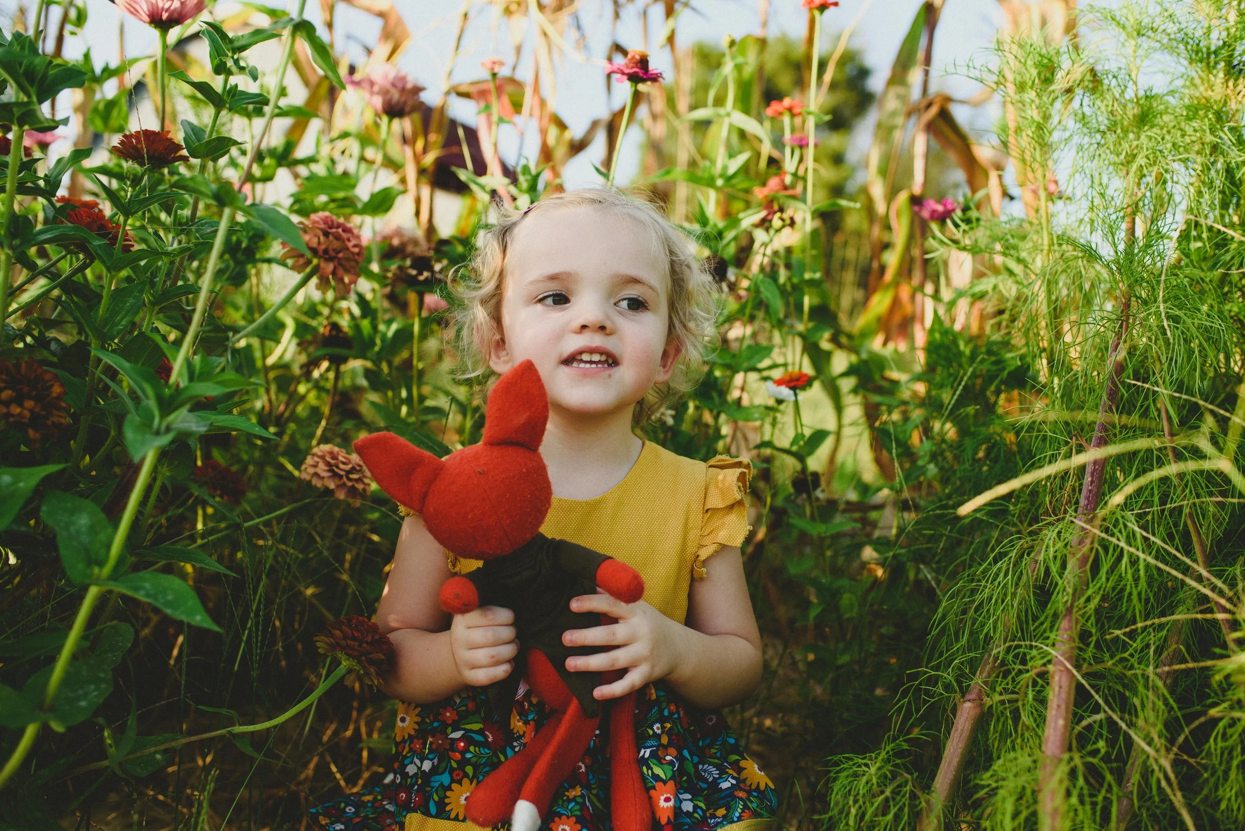 © Copyright 2021, Kimberly Philbeck, Abigal Floral Session Moments On Repeat 0010.jpg
