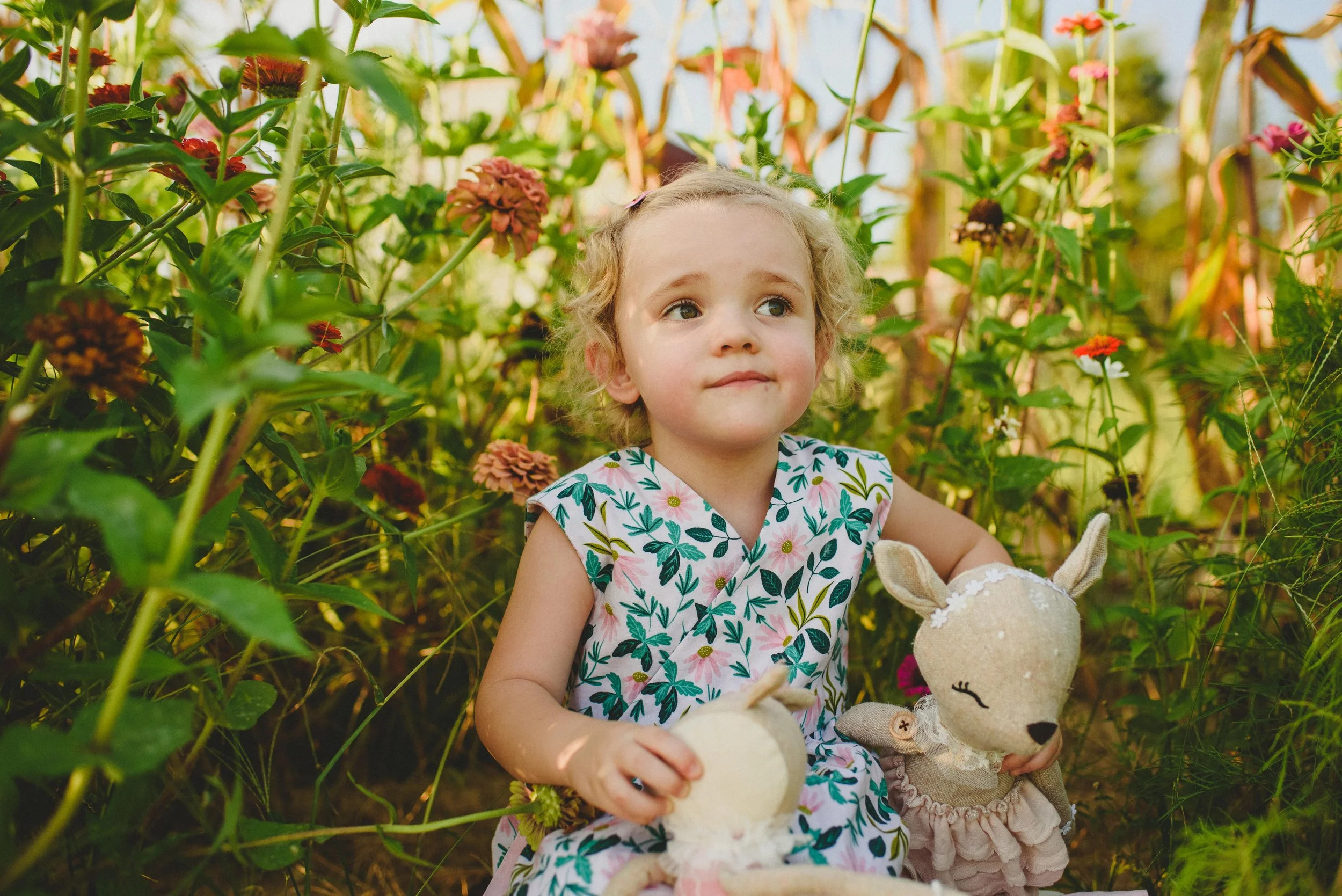 © Copyright 2021, Kimberly Philbeck, Abigal Floral Session Moments On Repeat 0013.jpg