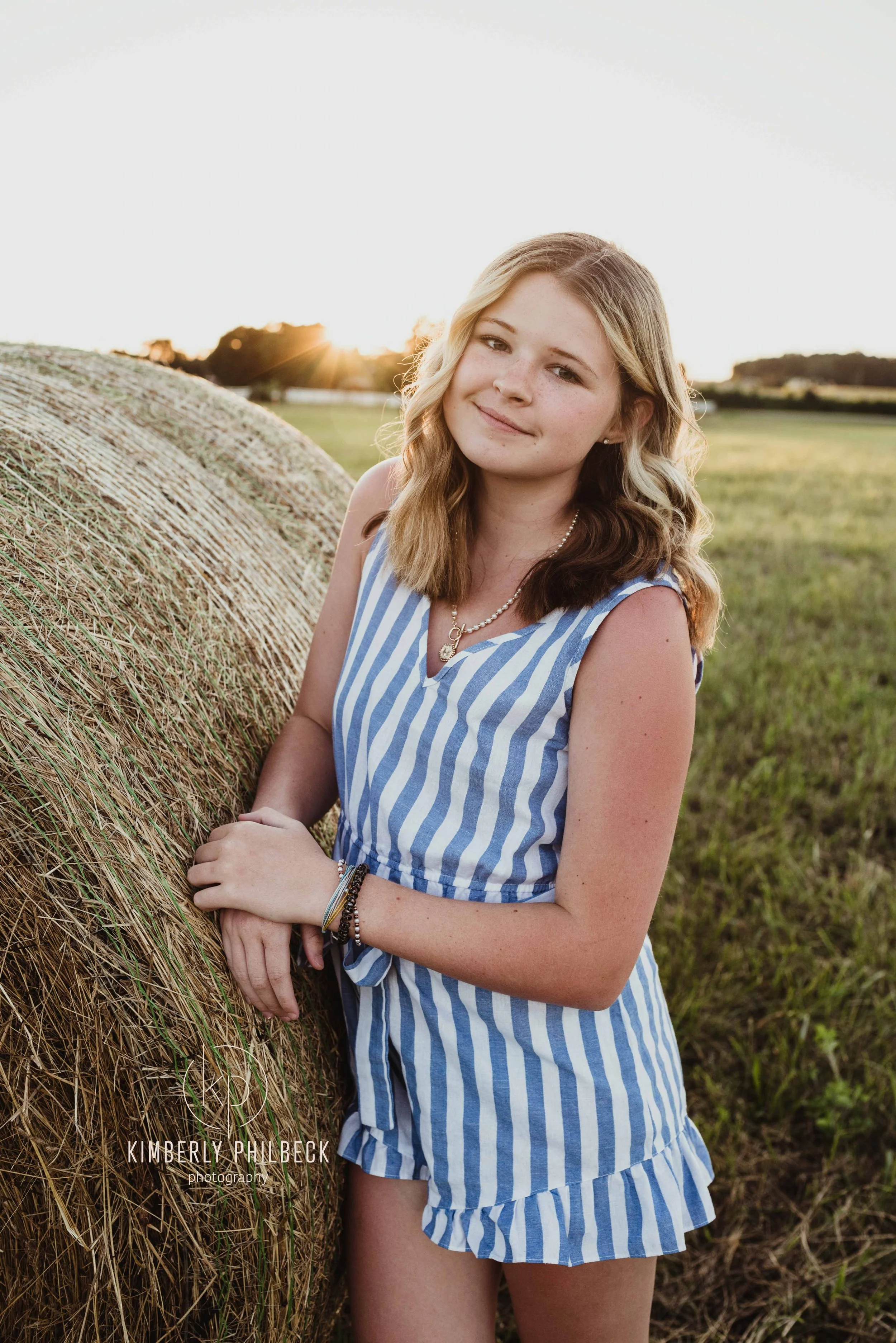 © Copyright 2022, Kimberly Philbeck_WisecarverSeniorSession_DSC_1089.jpg