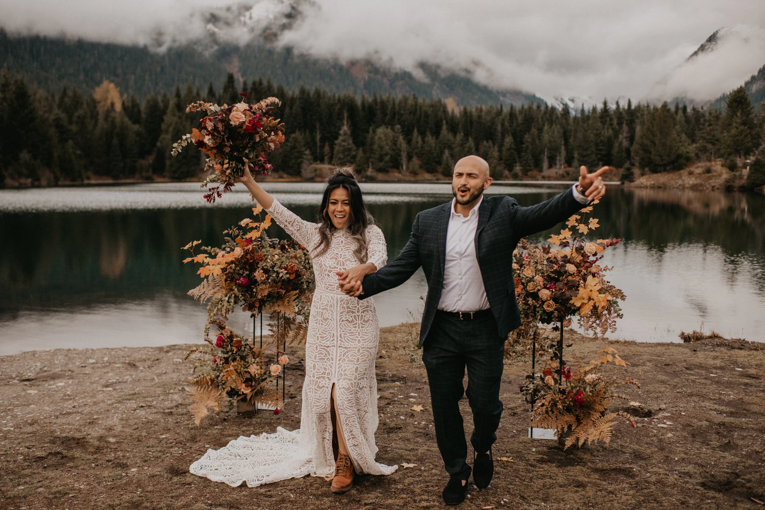 goldcreek-pond-elopement-mountain-couple-6108.jpg