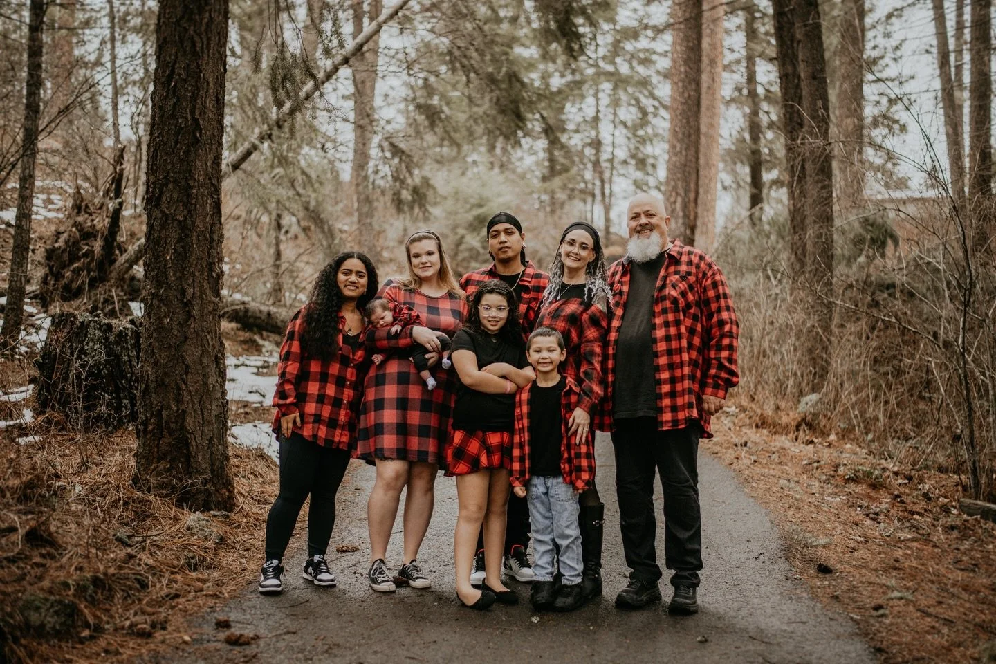 My first adventure to Newman Lake AND I got to catch up with some very wonderful friends&hellip;that&rsquo;s my favorite kind of day! 
I know I say this frequently in my posts but I am truly blessed to be able to create memories like this. THANK YOU❤