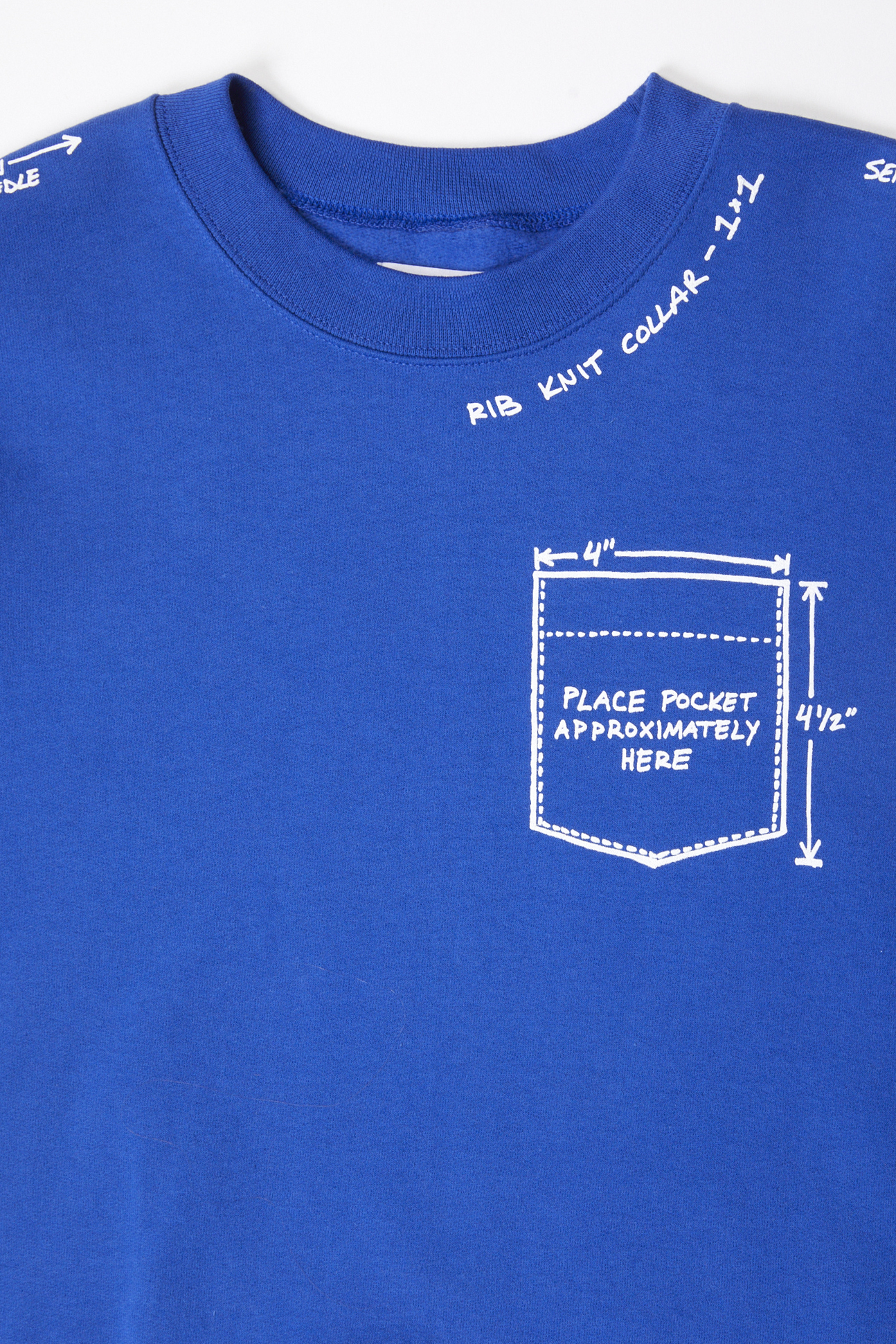 FW24_TechpackSweatshirtDetail.png
