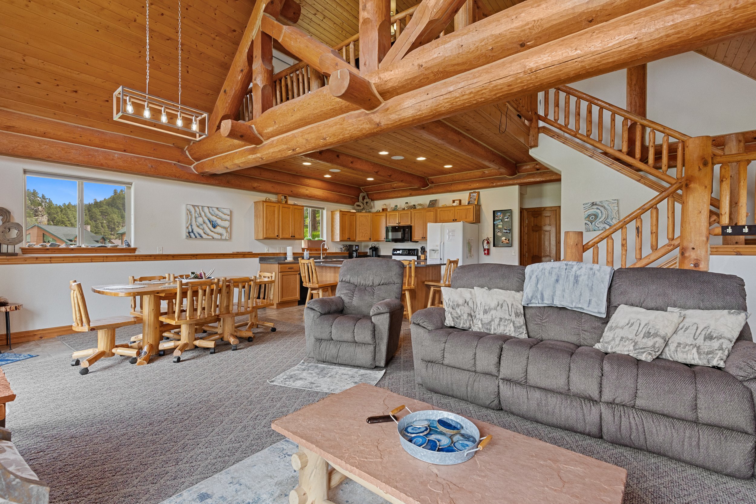 12727HappyTrails-CreeksideGemint04.jpg