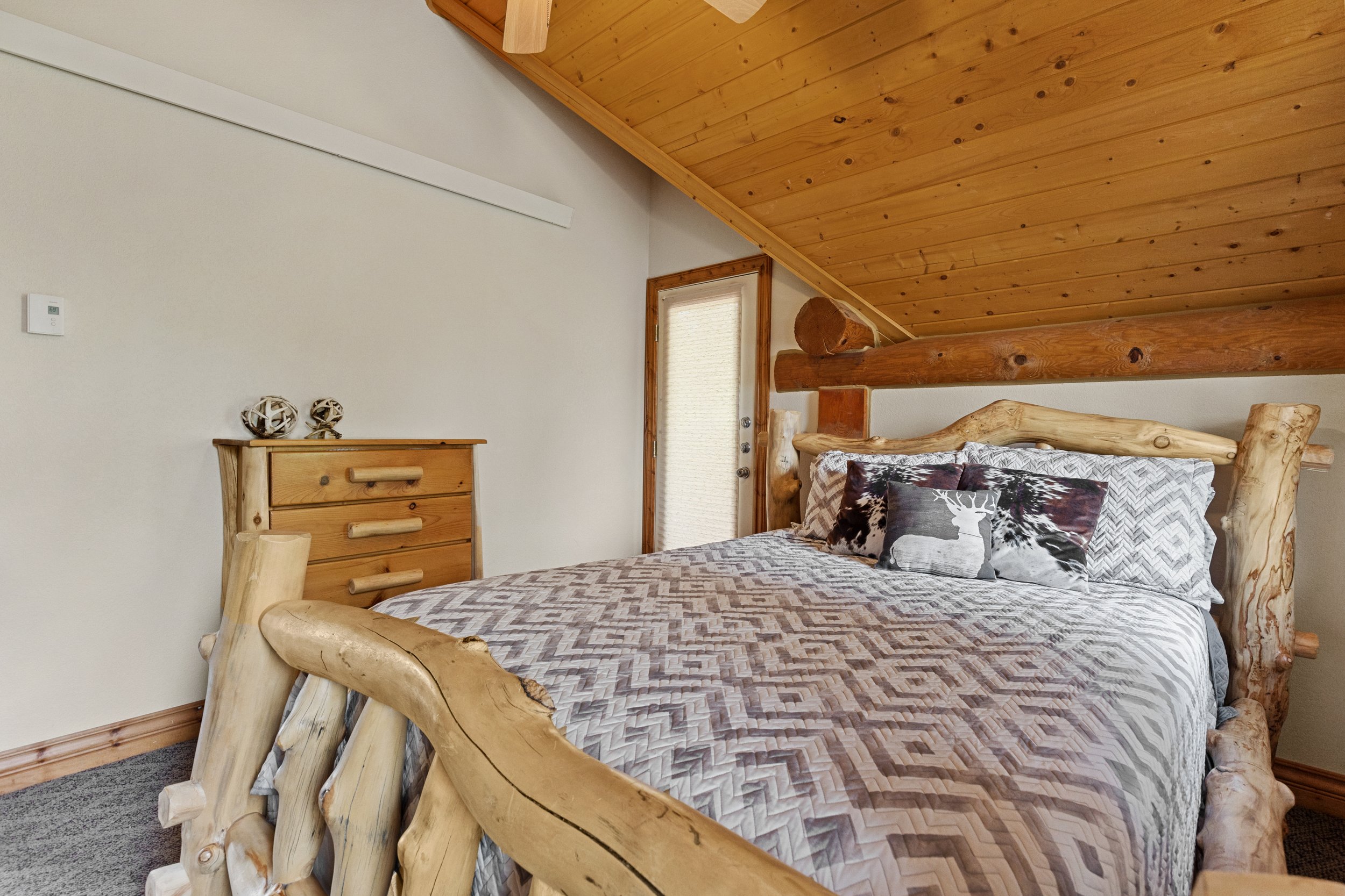 12727HappyTrails-CreeksideGemint22.jpg