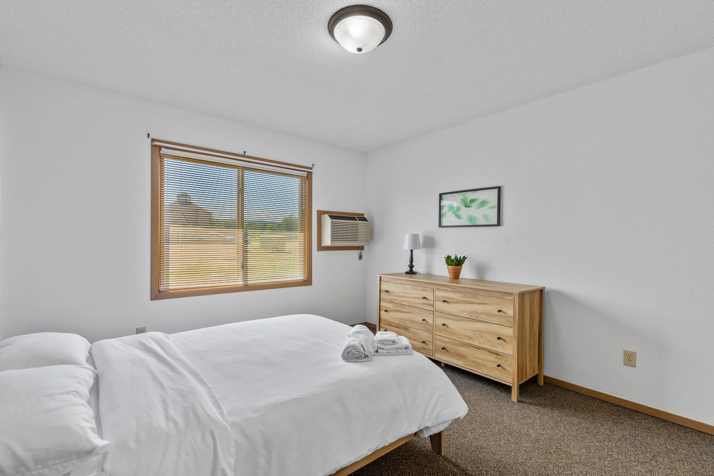 405EFairlaneDr22.jpg