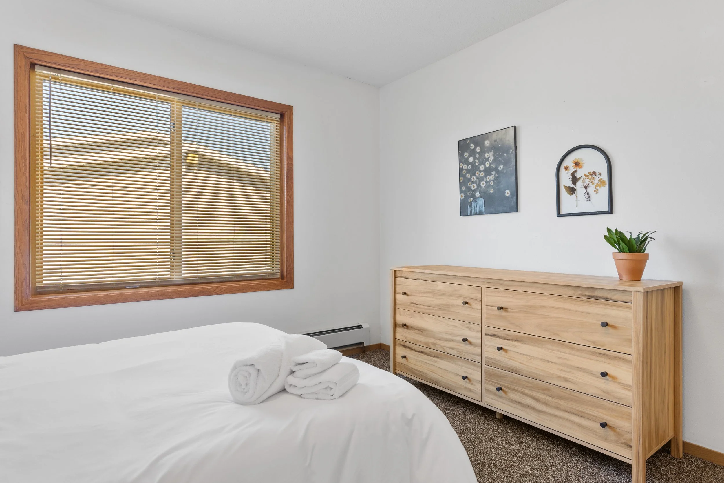 405EFairlaneDr32.jpg