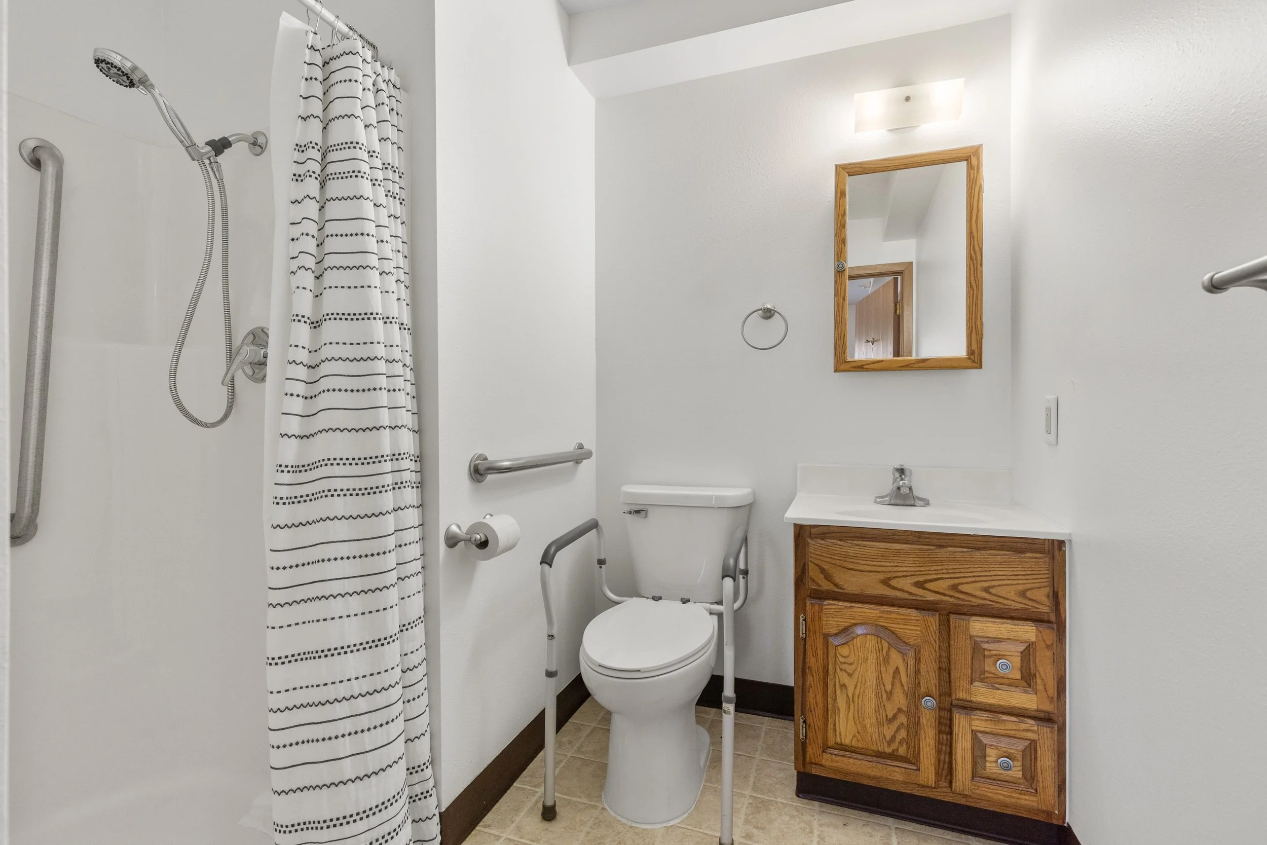 405EFairlaneDr38.jpg