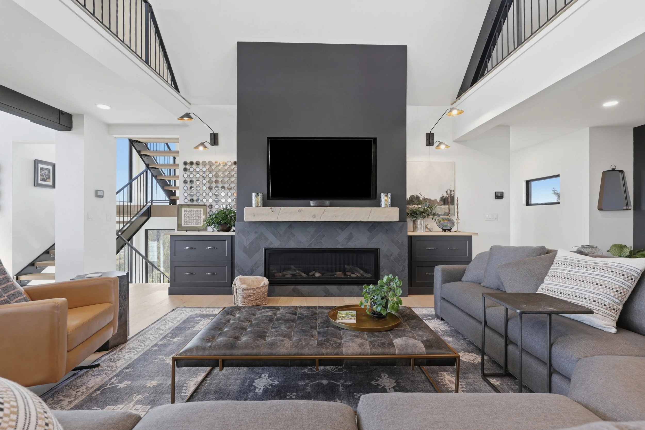 23798CoyoteFlatsRdint07.jpg