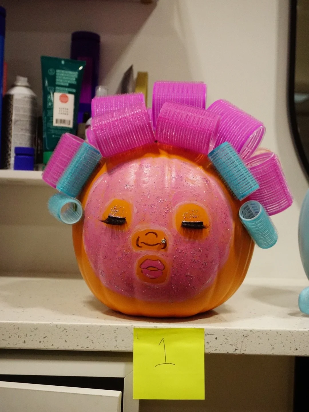 🎃✨ 2nd Annual Pick Your Pumpkin! ✨🎃
Our SLH stylists are back with their fall creations, and it&rsquo;s time for YOU to choose the winner! 🧡

👩&zwj;🎨 Each stylist decorated their own pumpkin&mdash;showing off the same creativity they bring to yo