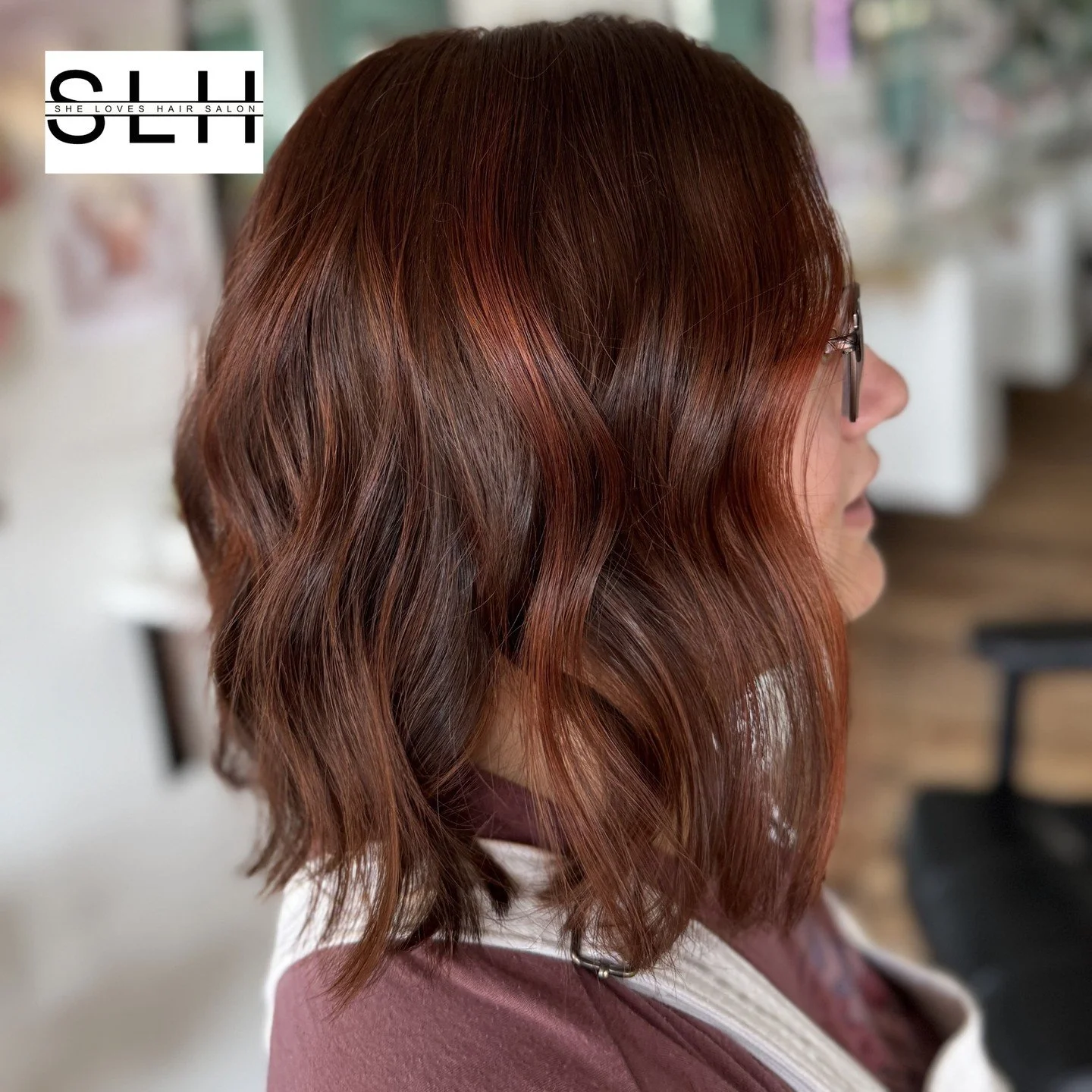 🍂 Fall vibes all year round! This rich, copper-toned color is absolutely stunning. At She Loves Hair Salon, our Single Process Color service creates gorgeous all-over color like this&mdash;perfect for brunettes and redheads who want bold, uniform co