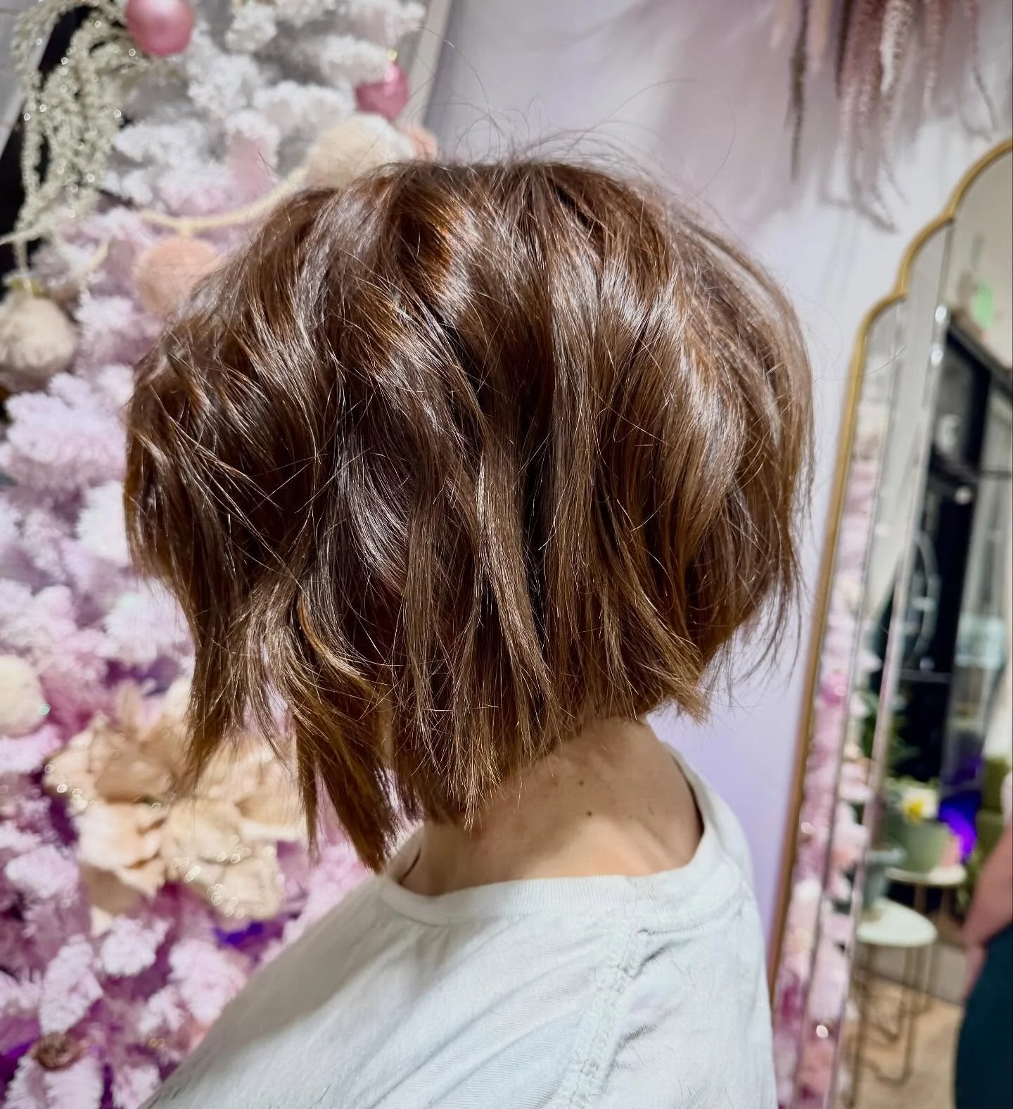 Obsessed 🤩 with this color and textured bob

 #denverstylist #westminstercolorado #westminsterhairstylist #fortcollinscolorado #bob#hairstylist