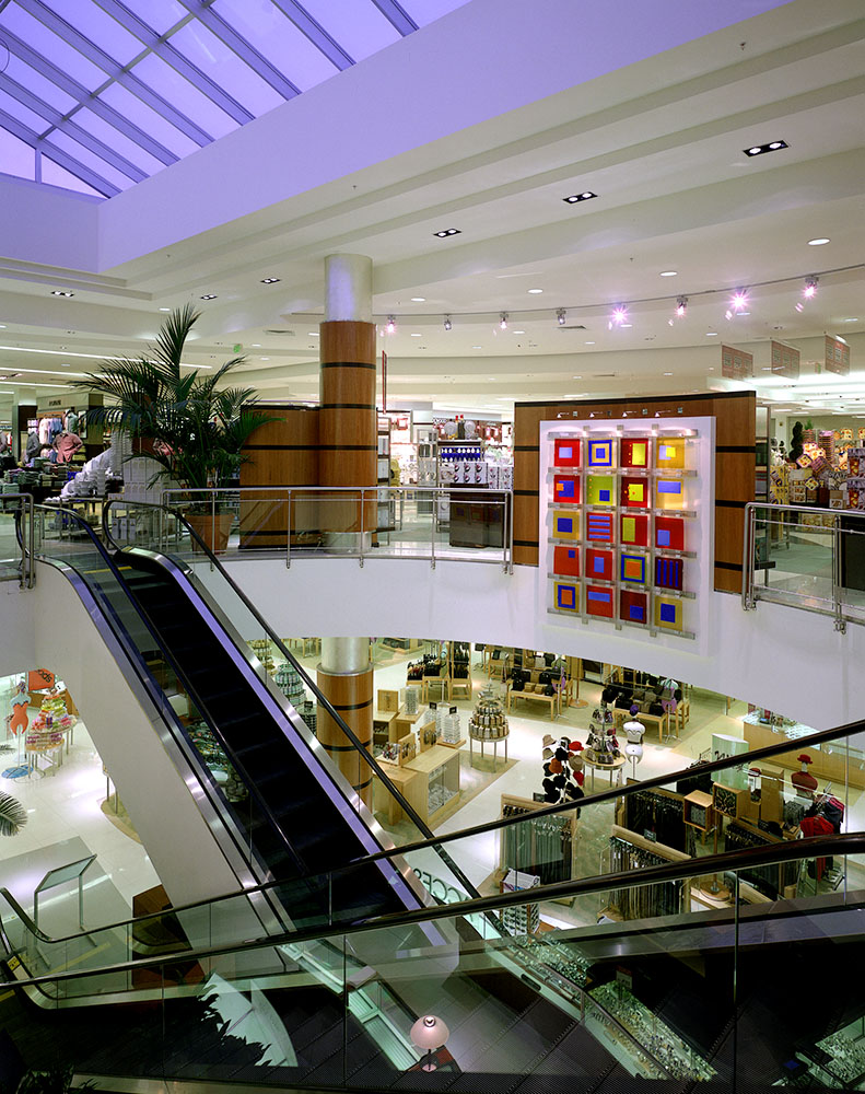 010-MACYS_escalator well.jpg