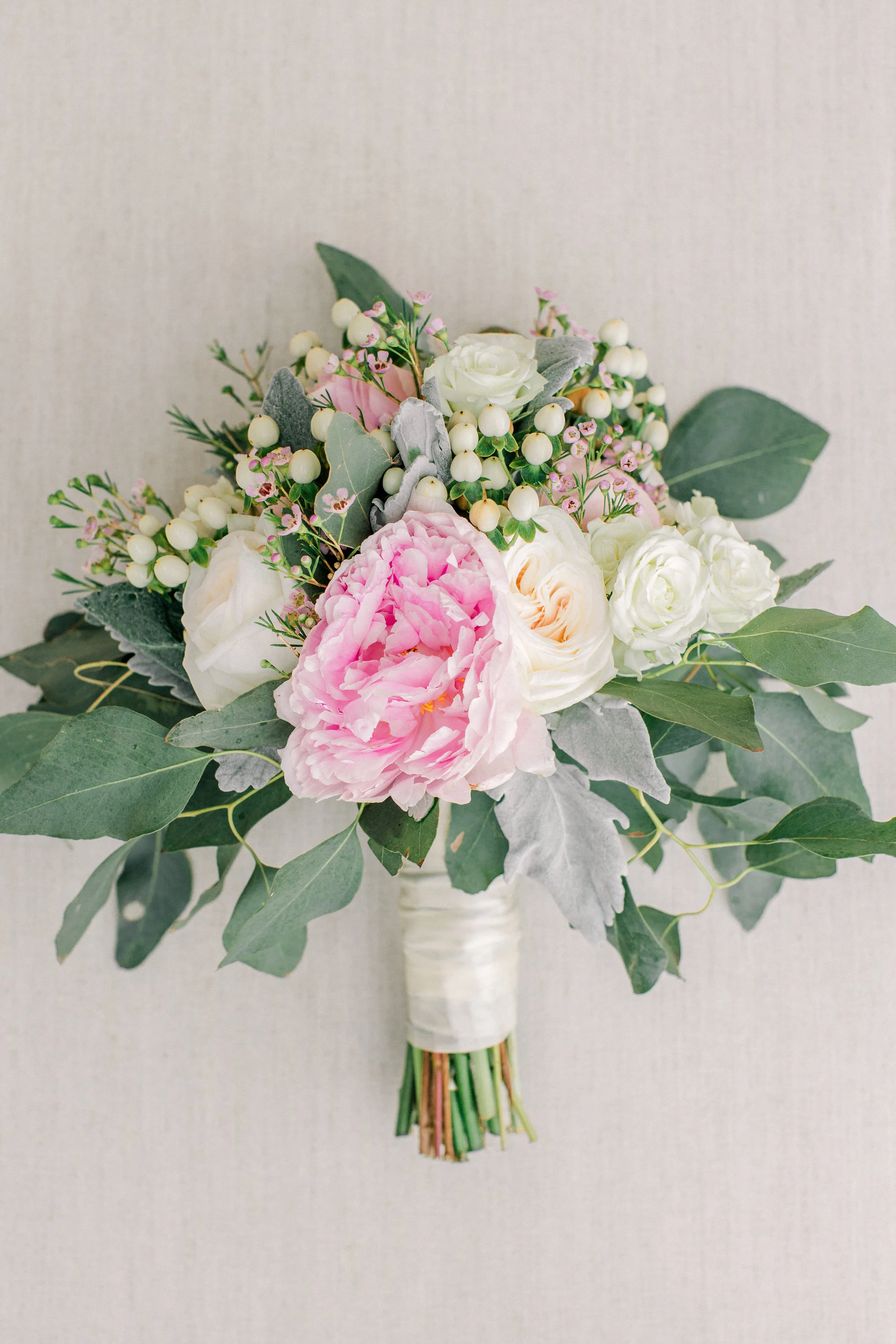 MichelewithoneLPhotography_ColoradoSpringsWeddingPhotographer_TillKitchenWedding-356.jpg