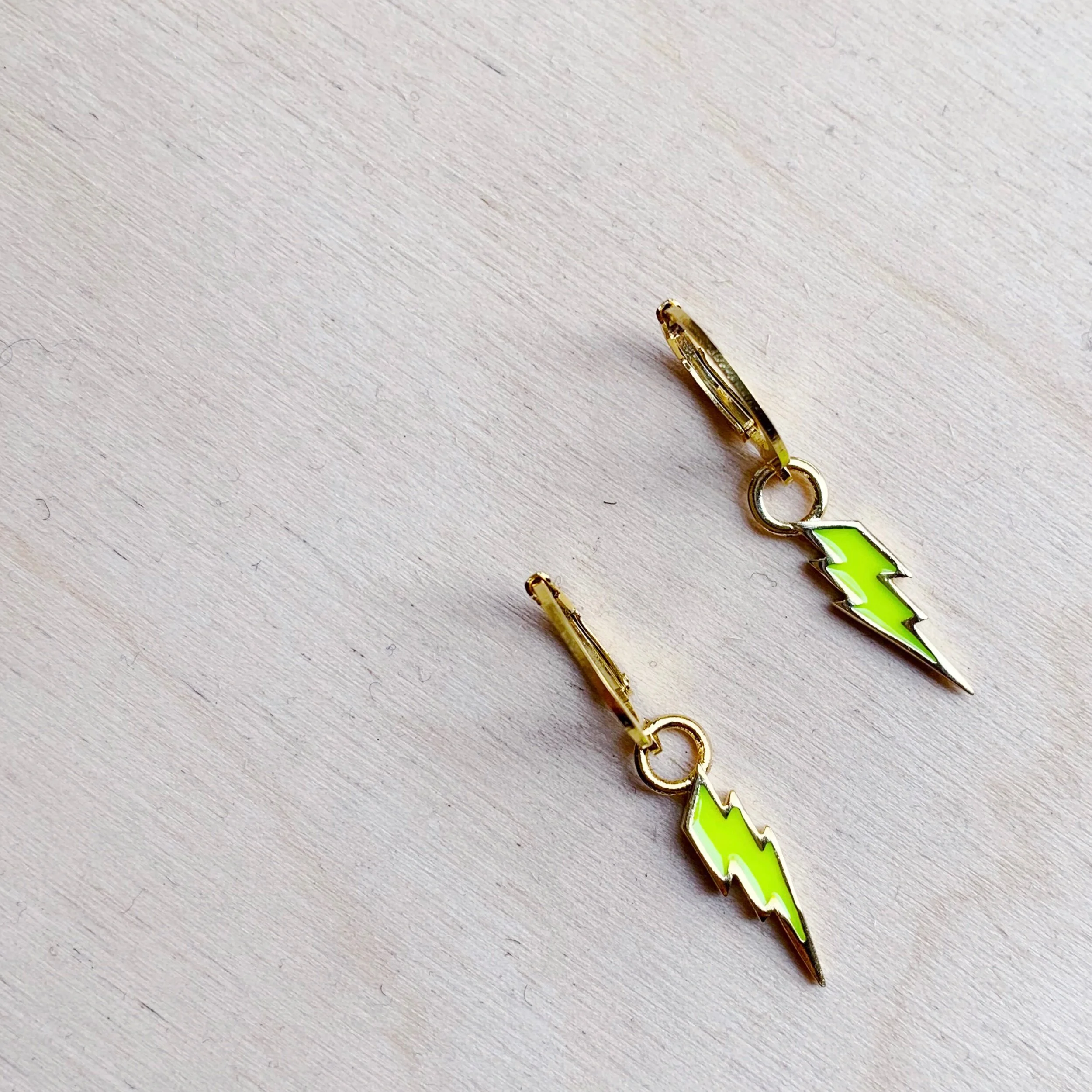 C7B70CA2-BF53-4B3D-BD2E-9C3F2CD0CB2A