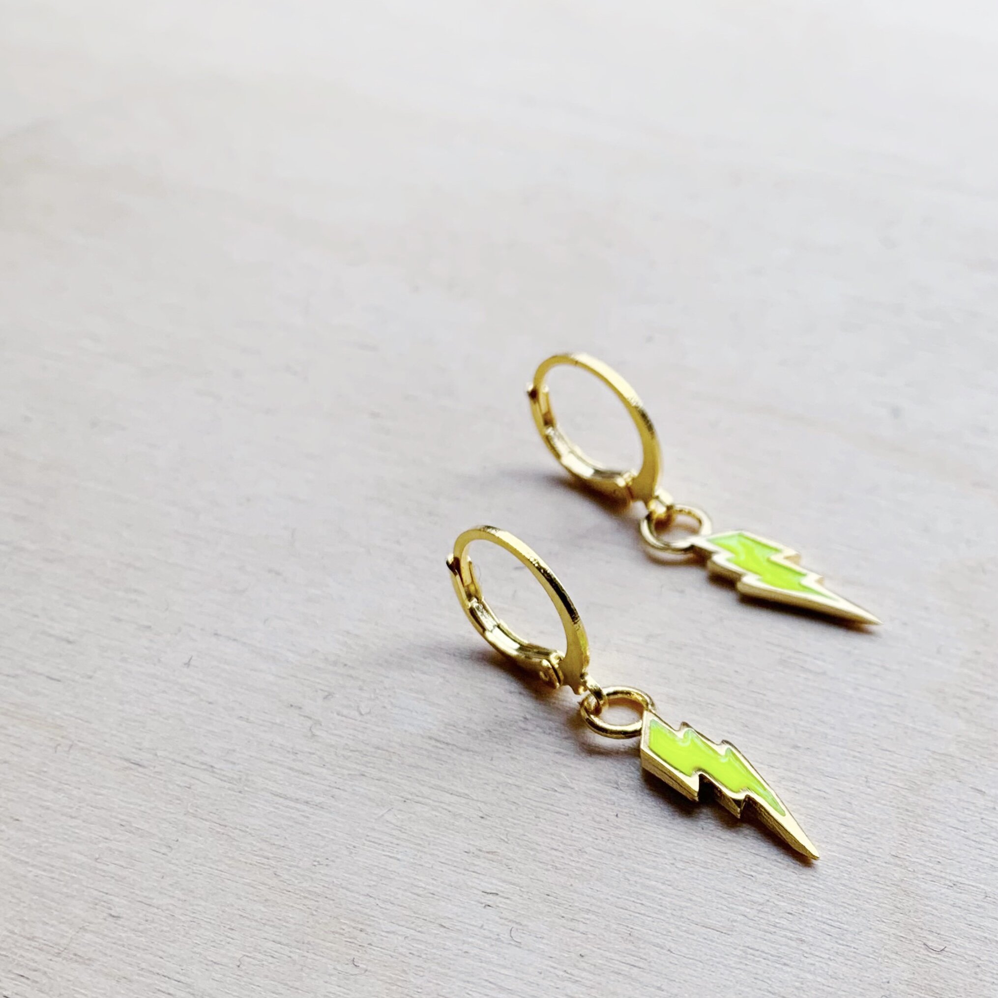 83B16E2C-4795-4D33-86FF-F0866FA92F2E