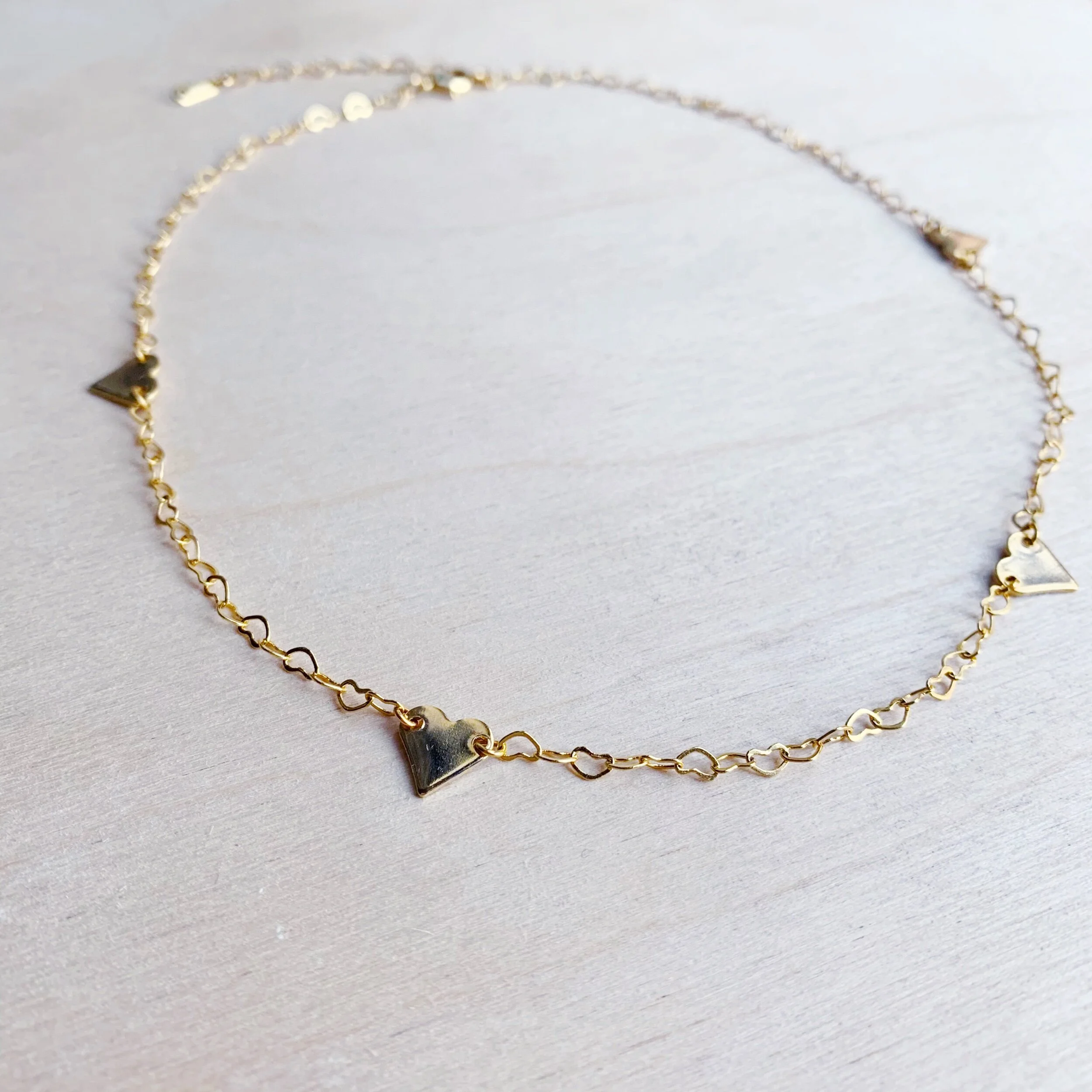 D2AB7D2B-8267-4DC4-95EF-CC1F574DF5BE