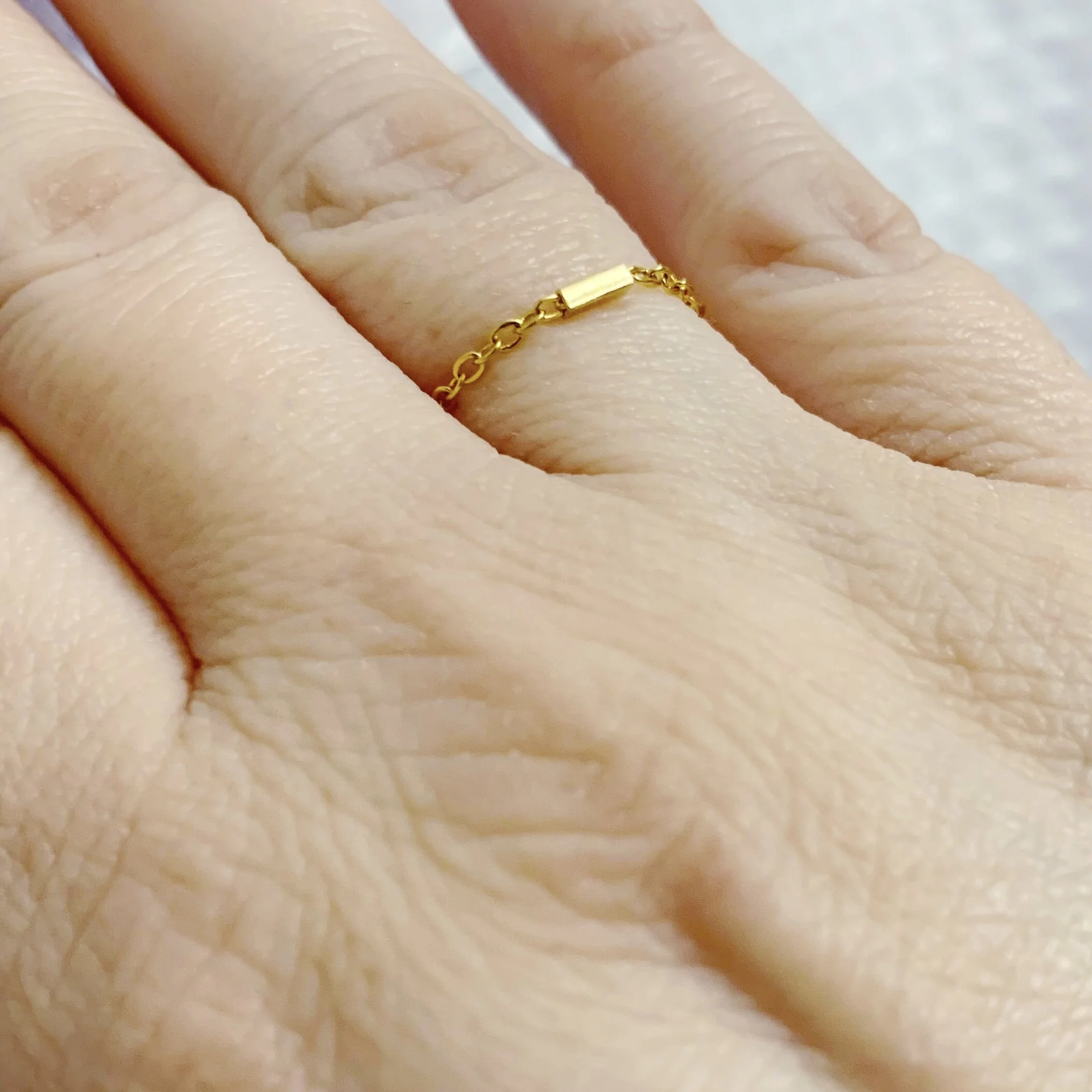 98868416-6985-4F6F-BD4B-2AA9AD4FA059